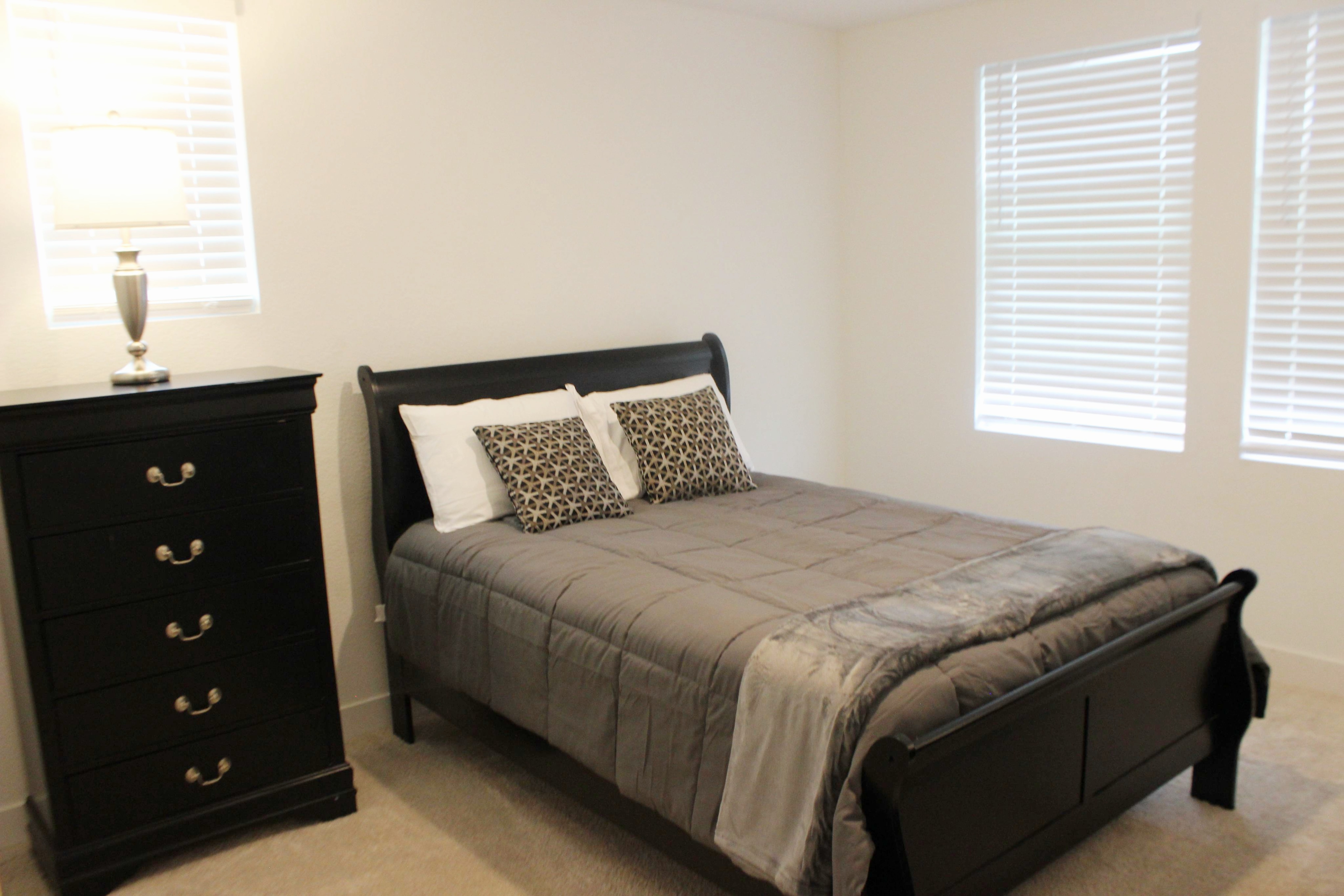 Perfect spaces for families in prime area photo 4