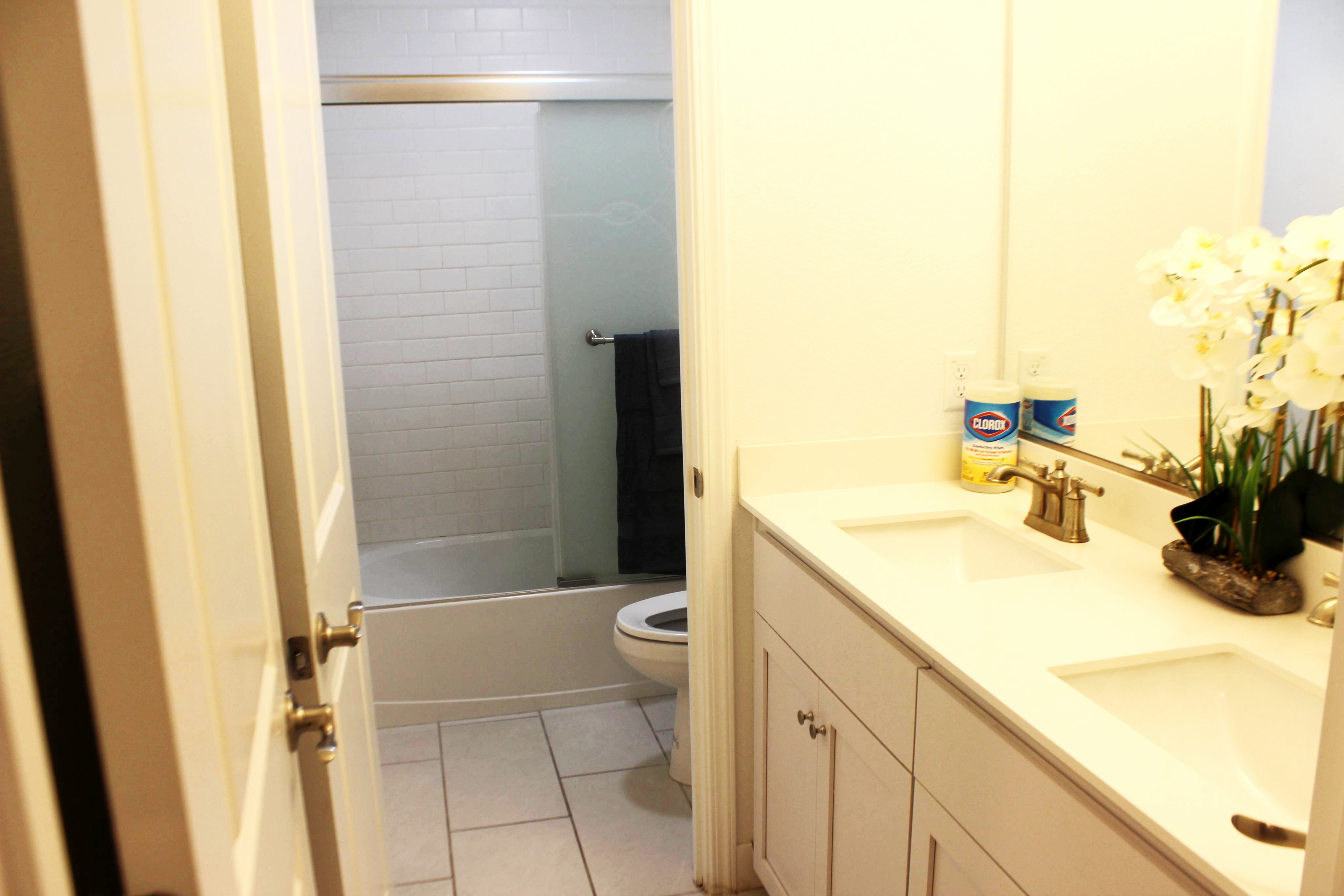 Perfect spaces for families in prime area photo 2