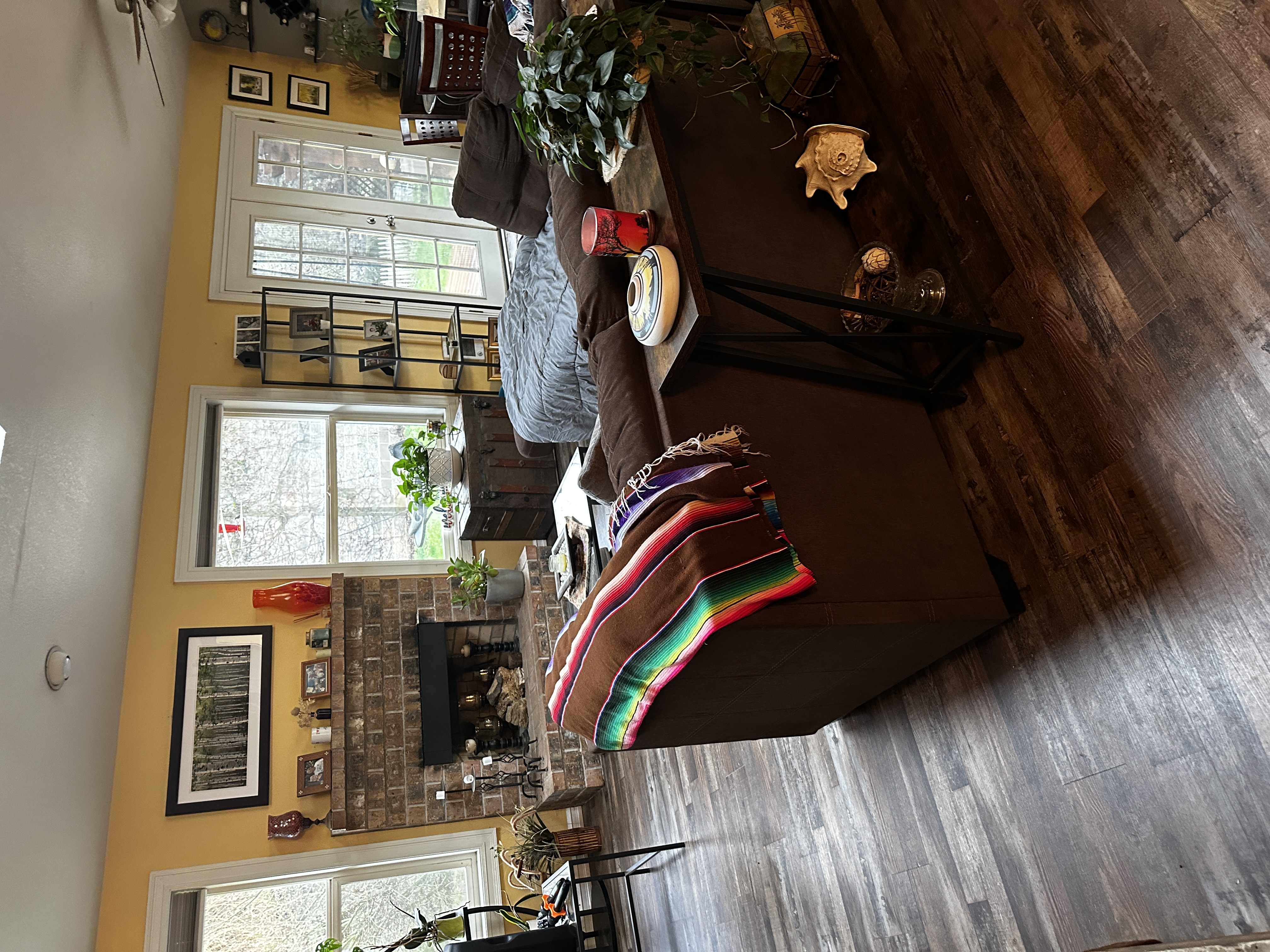 Furnished Private Room | Quiet LGBT/420 Home | Uti photo 4