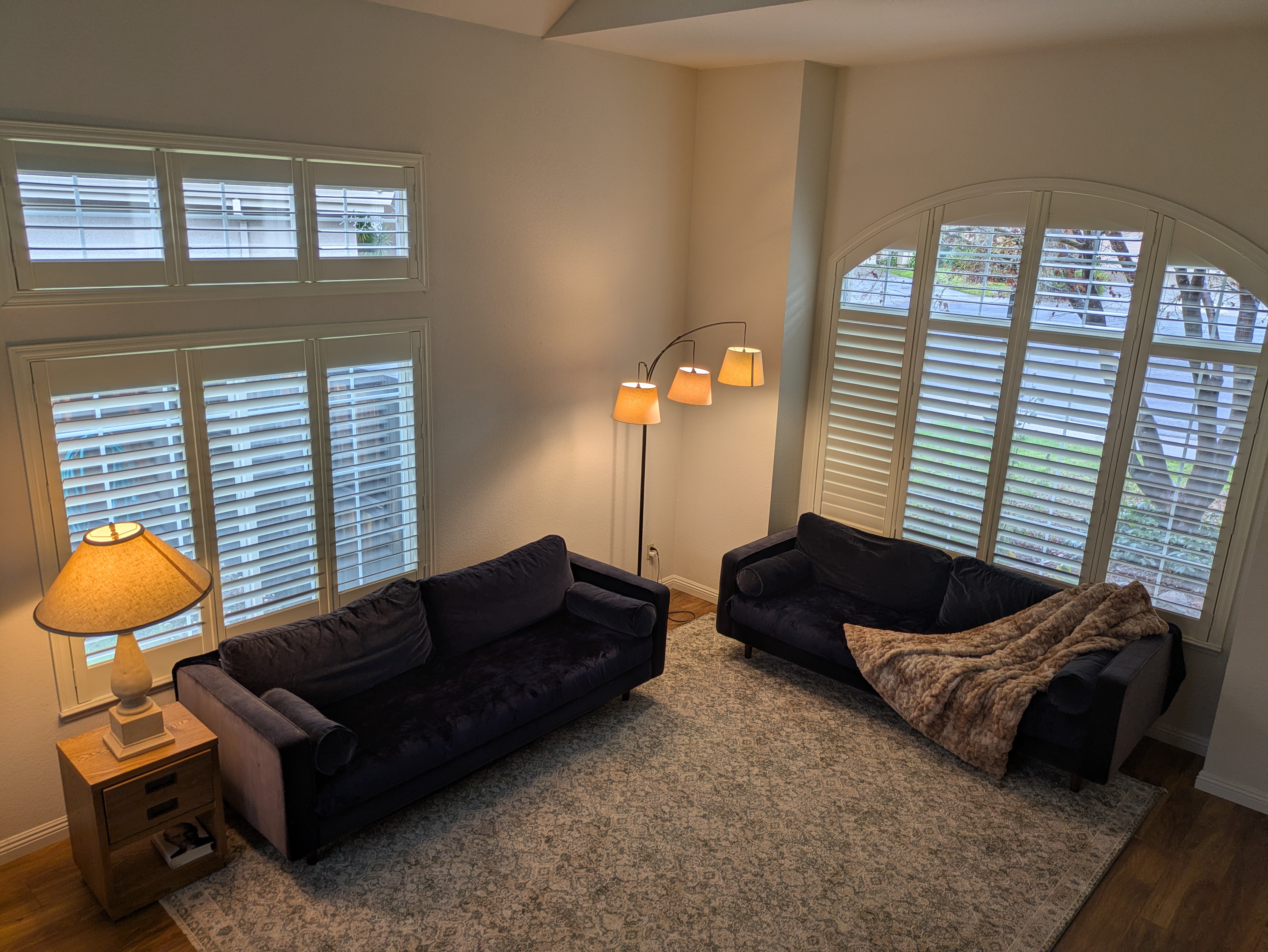 Furnished 5 Bed 3 Bath Home in Folsom (2470sqft) photo 4