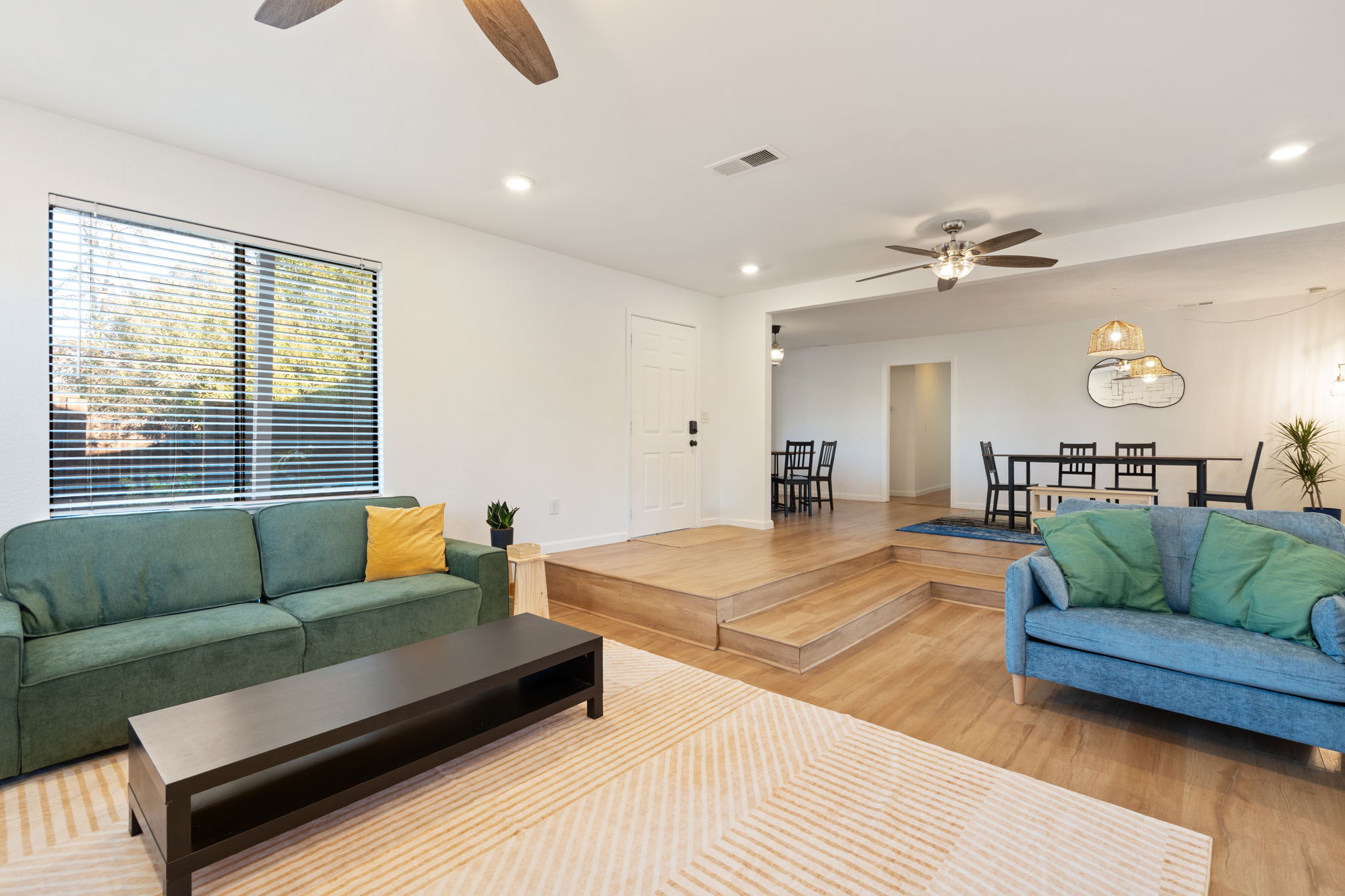 Peaceful Modern Carmichael Retreat Near Sacramento photo 2