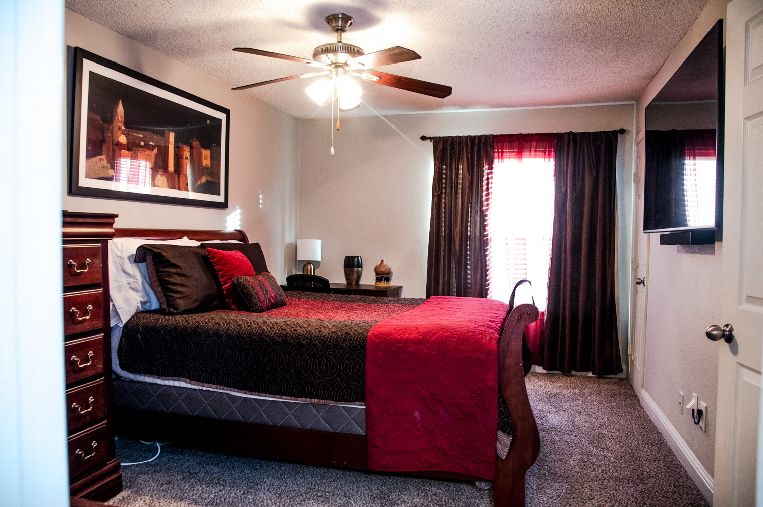 Comfortable Cozy Town Home In Addison Texas  photo 4
