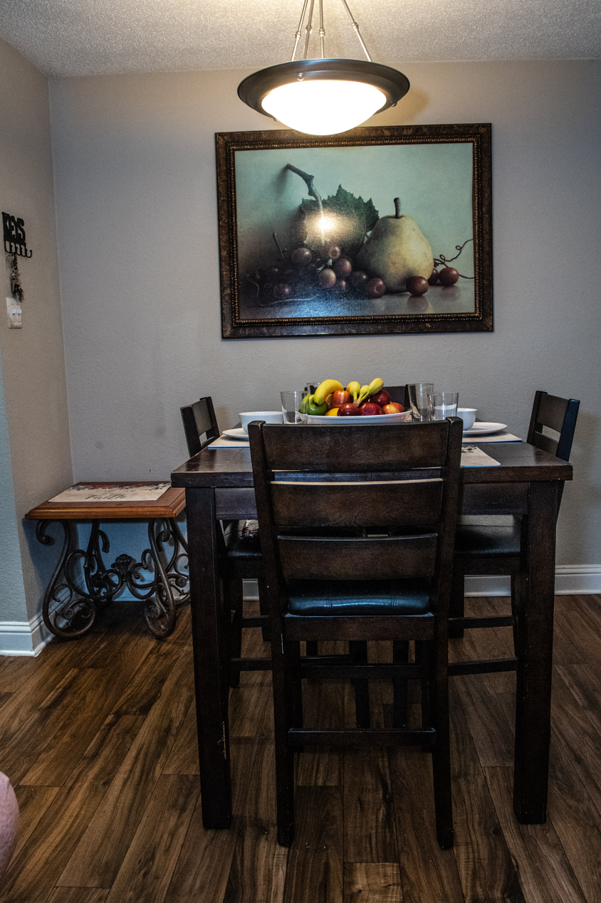 Comfortable Cozy Town Home In Addison Texas  photo 5