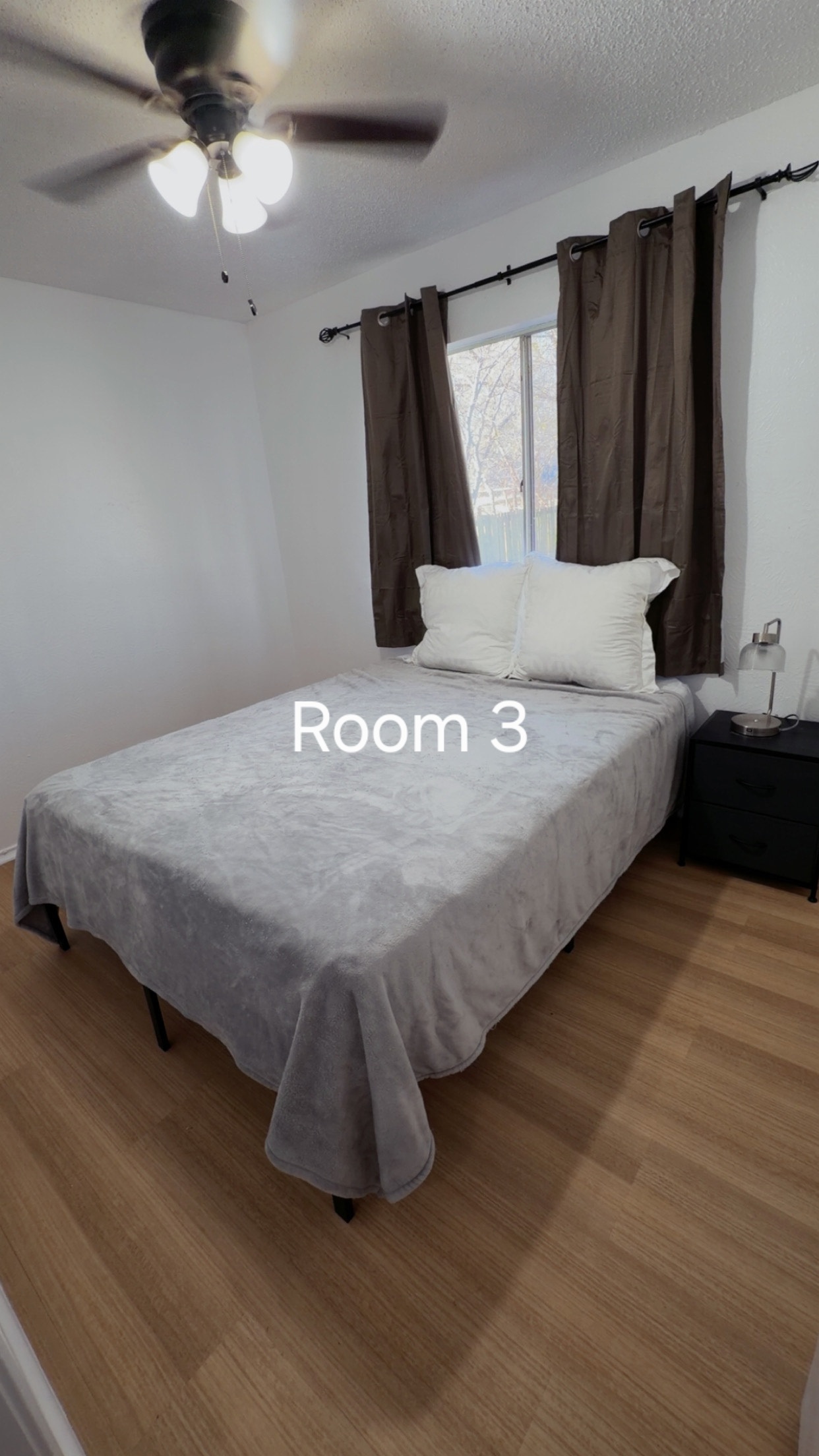 Cozy room on Far Northwest side  photo 2