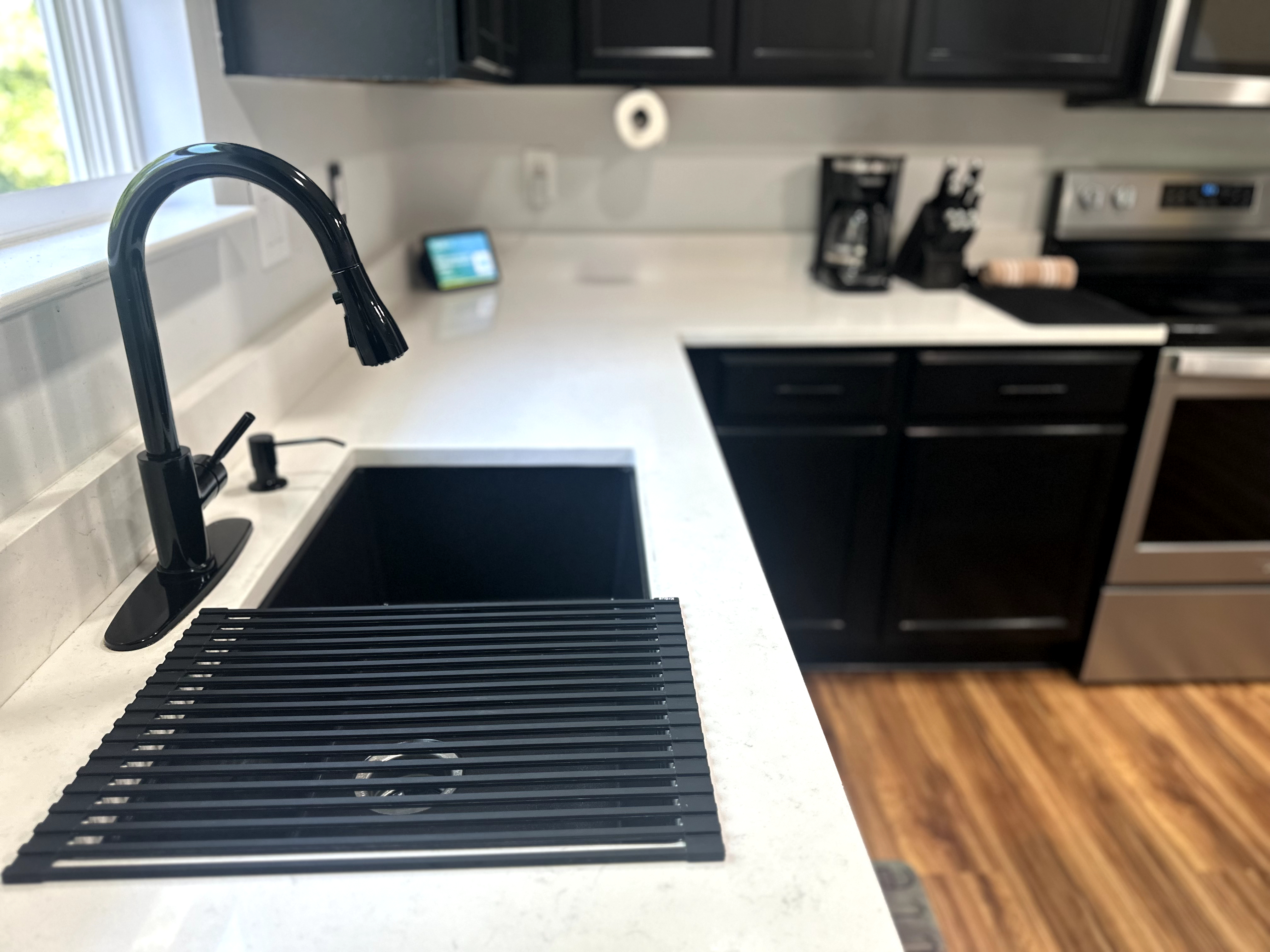 30+ Days, Pay Weekly: Safe, Quiet, Residential photo 2