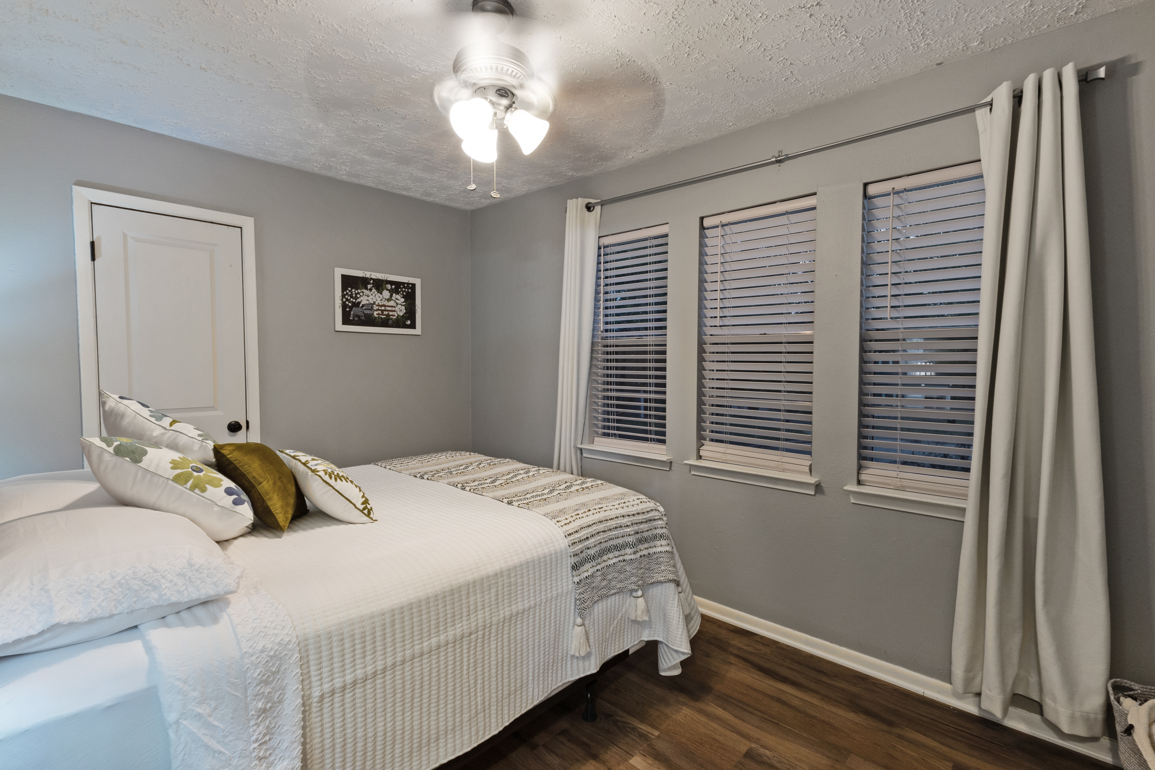 Fully Furnished Haven Near Texas A & M & Veterans  photo 4