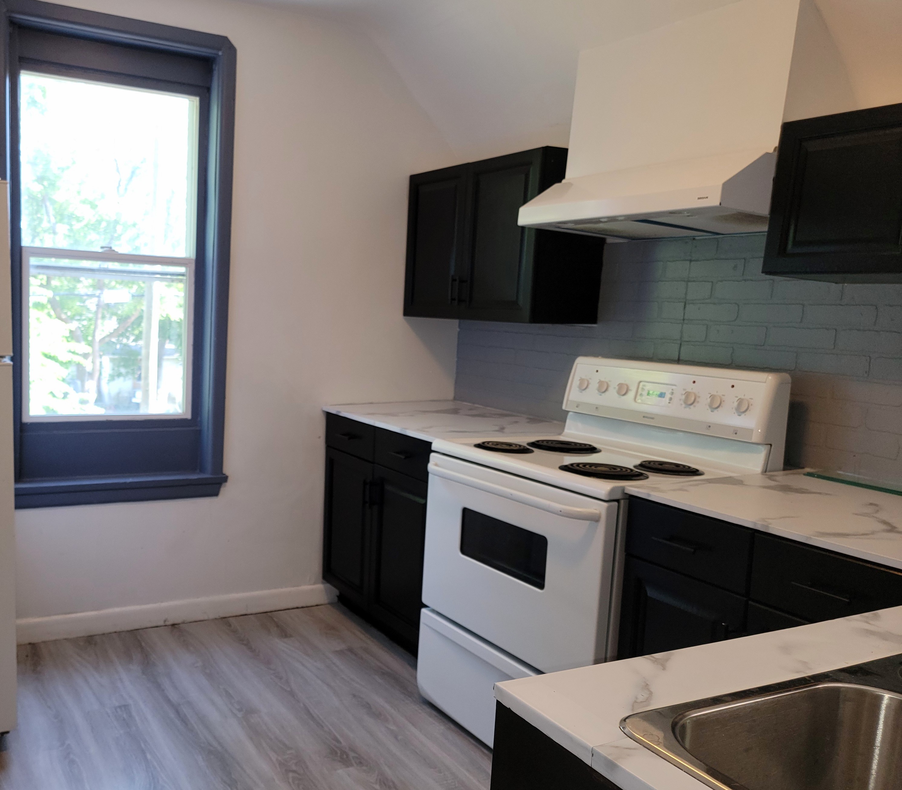 4bedrooms Dowtowtown Winnipeg with Free Parking photo 4