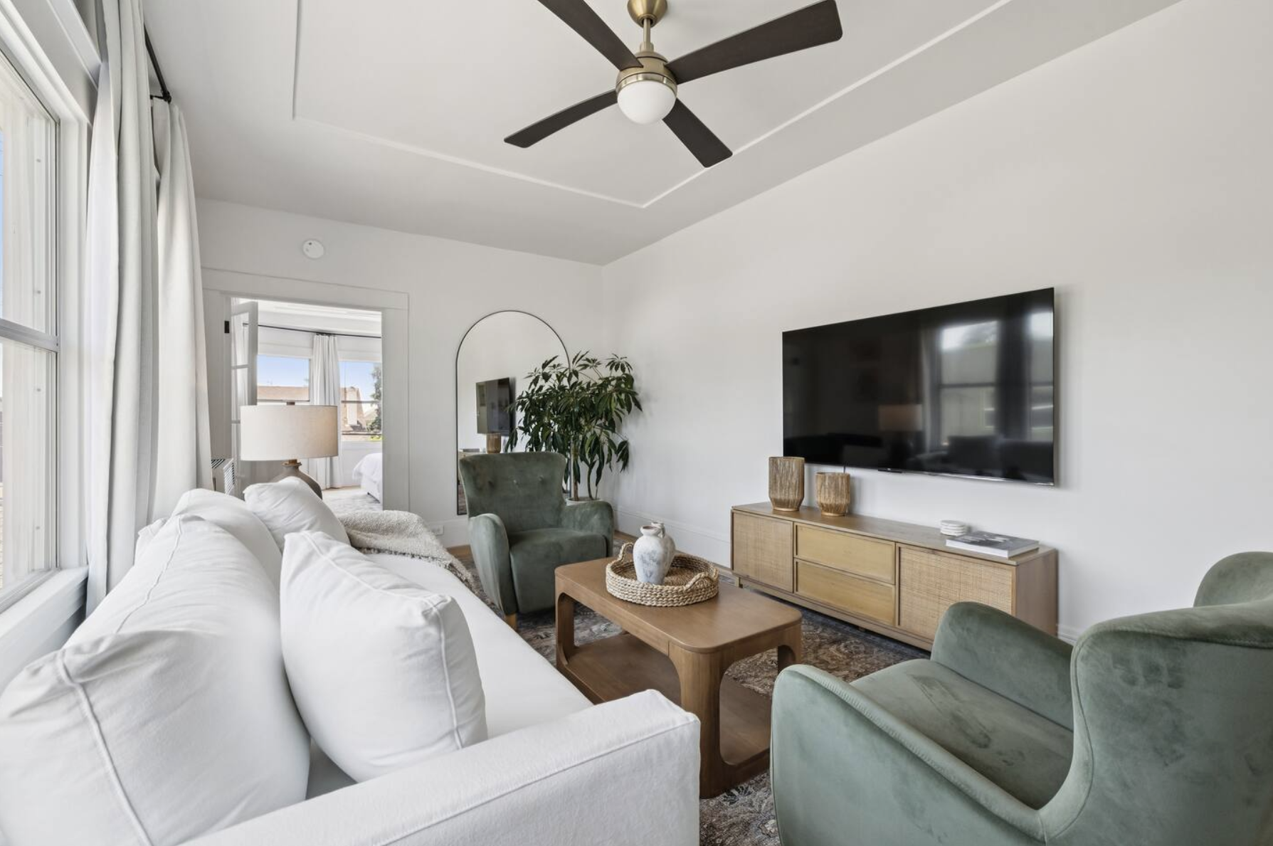 Stylish 1BR • King Bed • Near SF + UC Berkeley photo 4