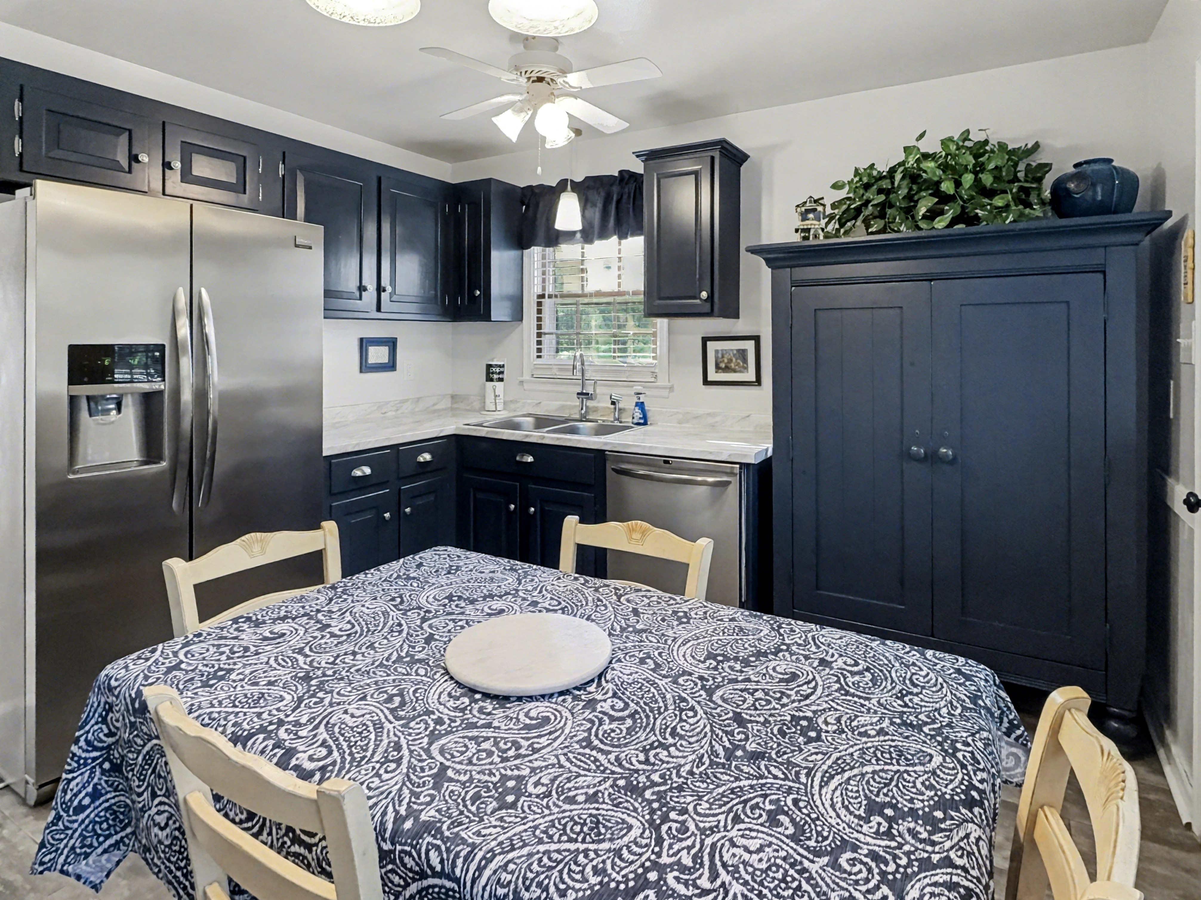 Inviting Midlothian Home, Central Location photo 5