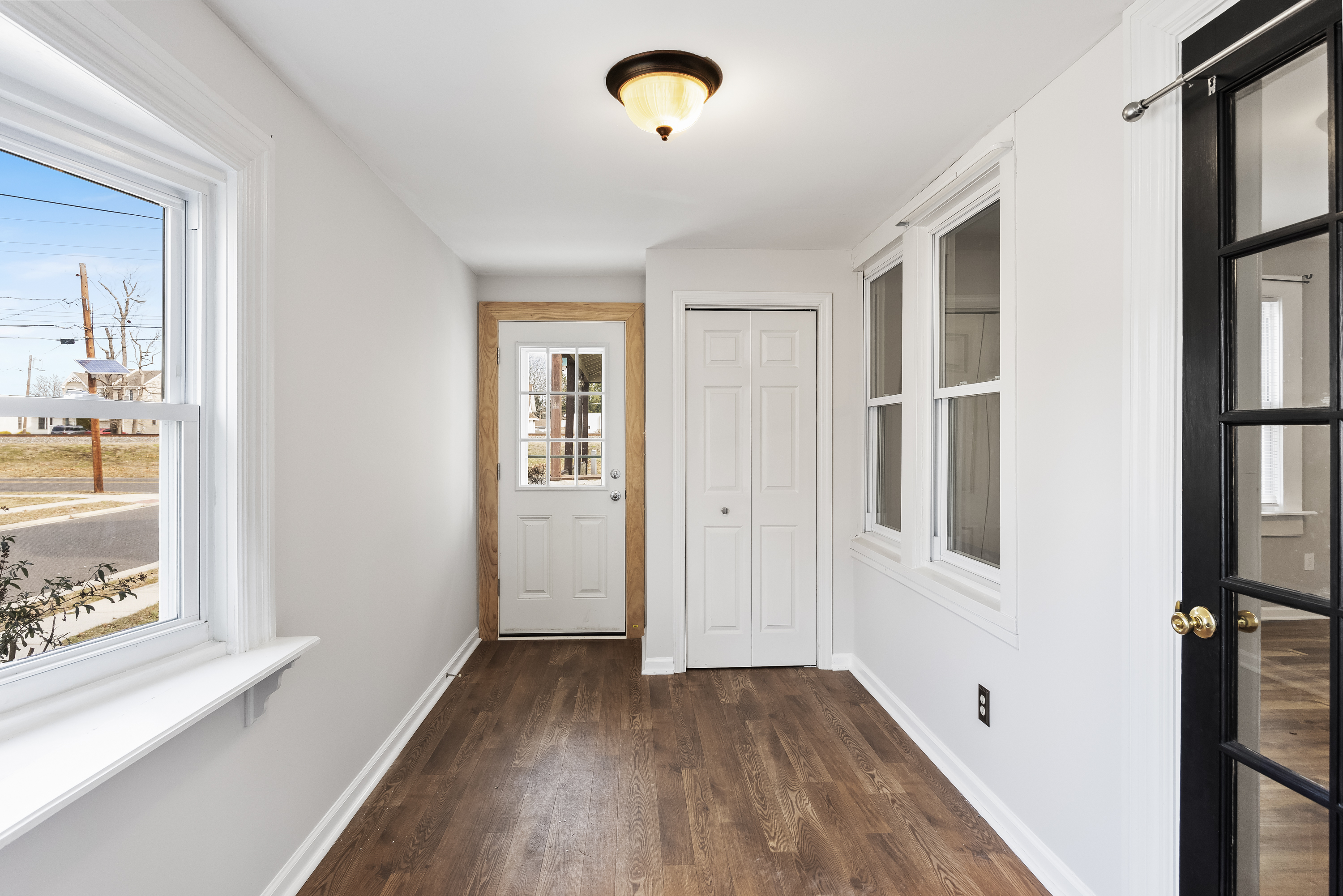 2 Bedroom/w Office - utilities included photo 3