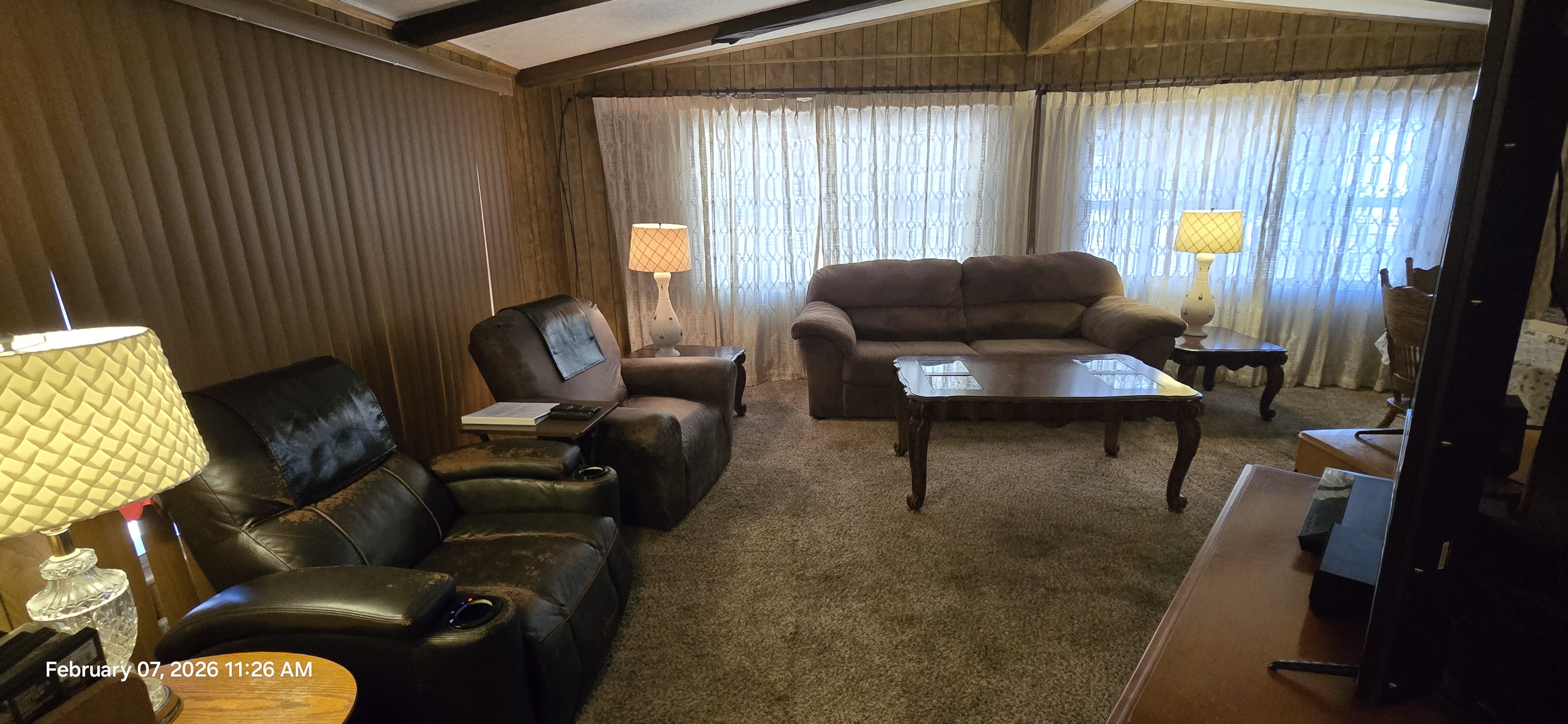 1970's Themed Home 2,600 ft from the River photo 5