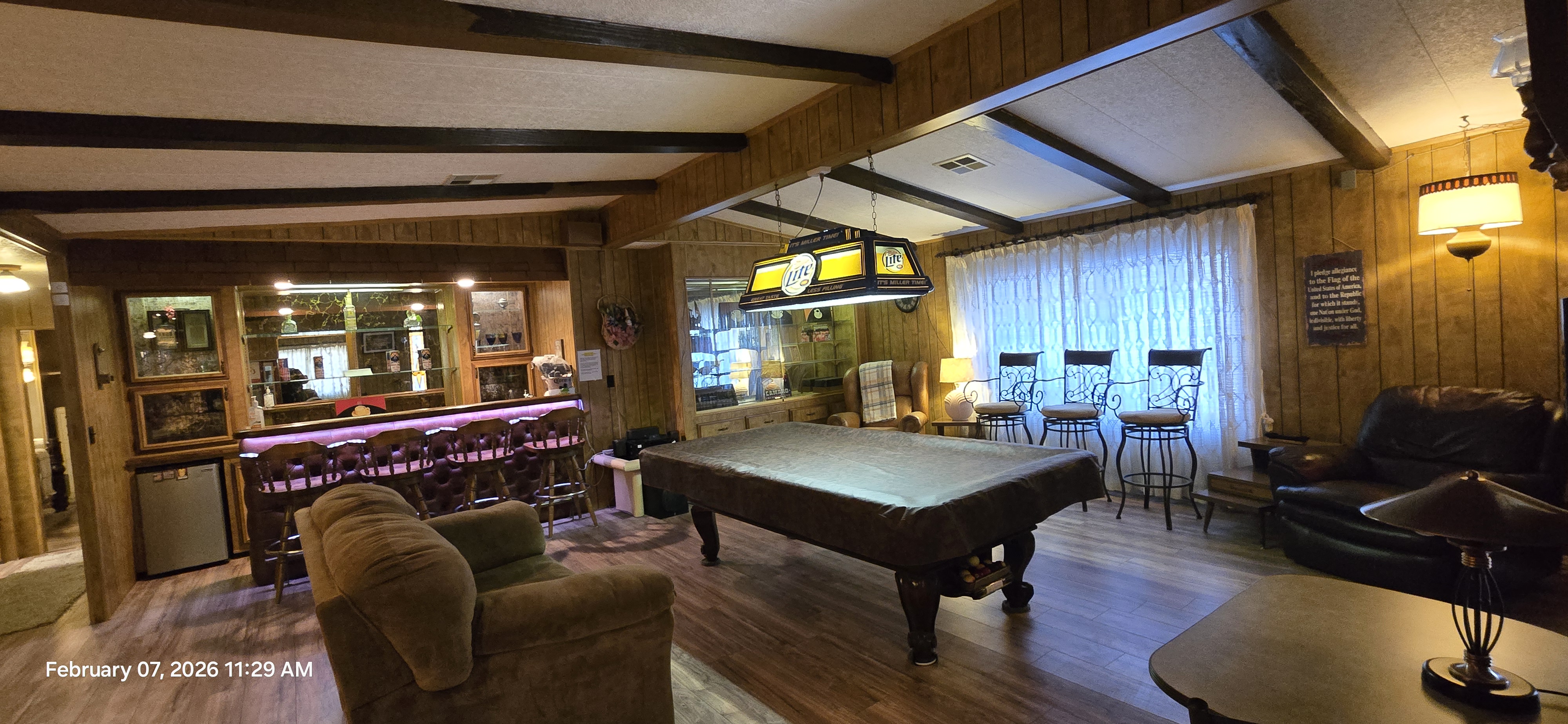 1970's Themed Home 2,600 ft from the River photo 2