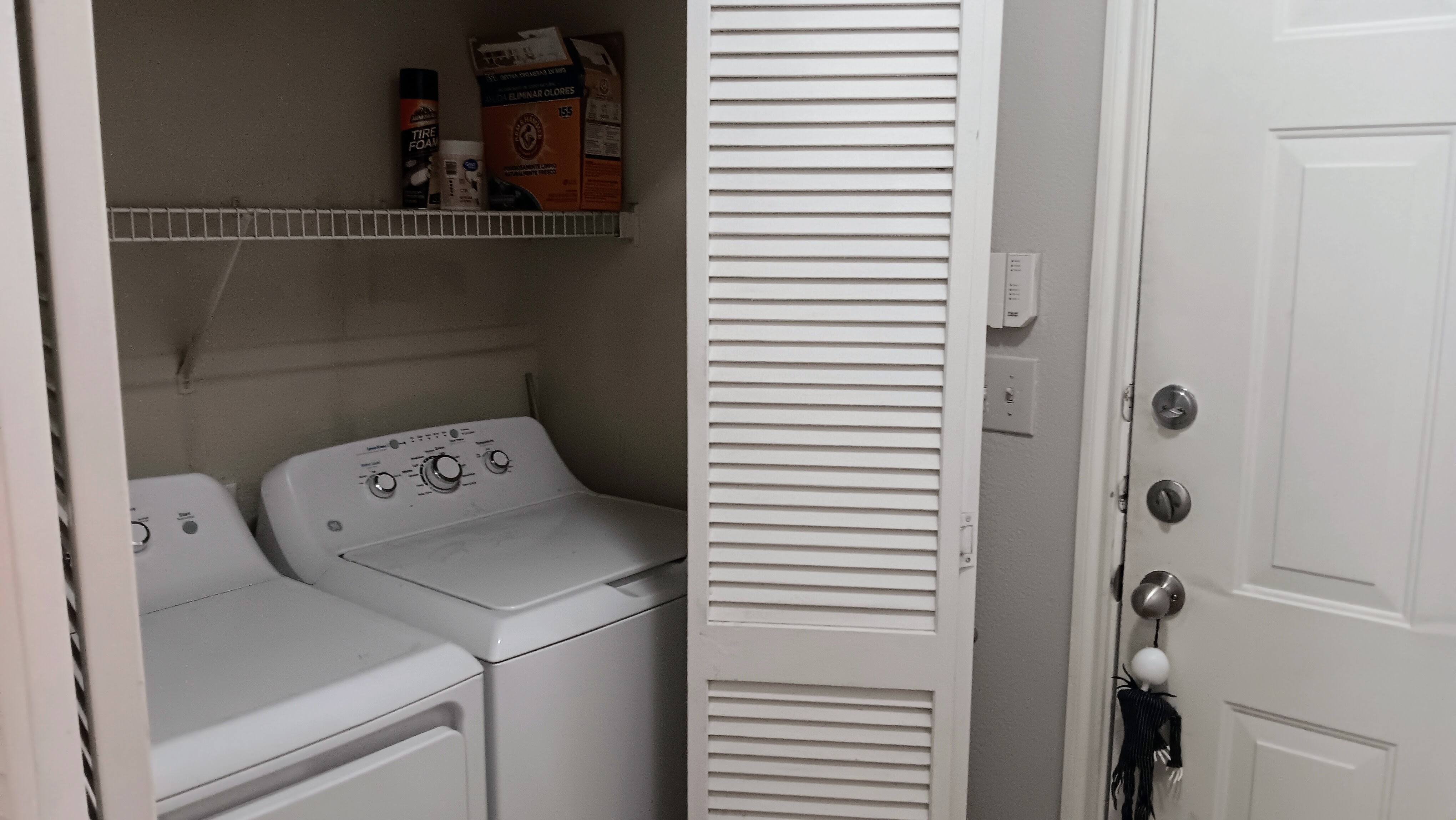 Lease Takeover at Ballpark North, $670/month photo 4