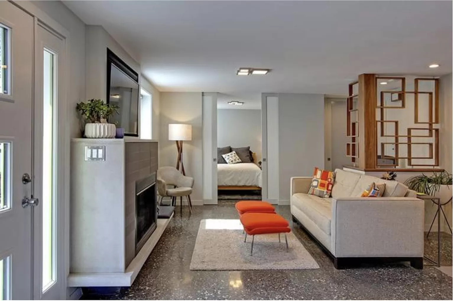 Light-Filled Modern Apartment w/ Park Views photo 4