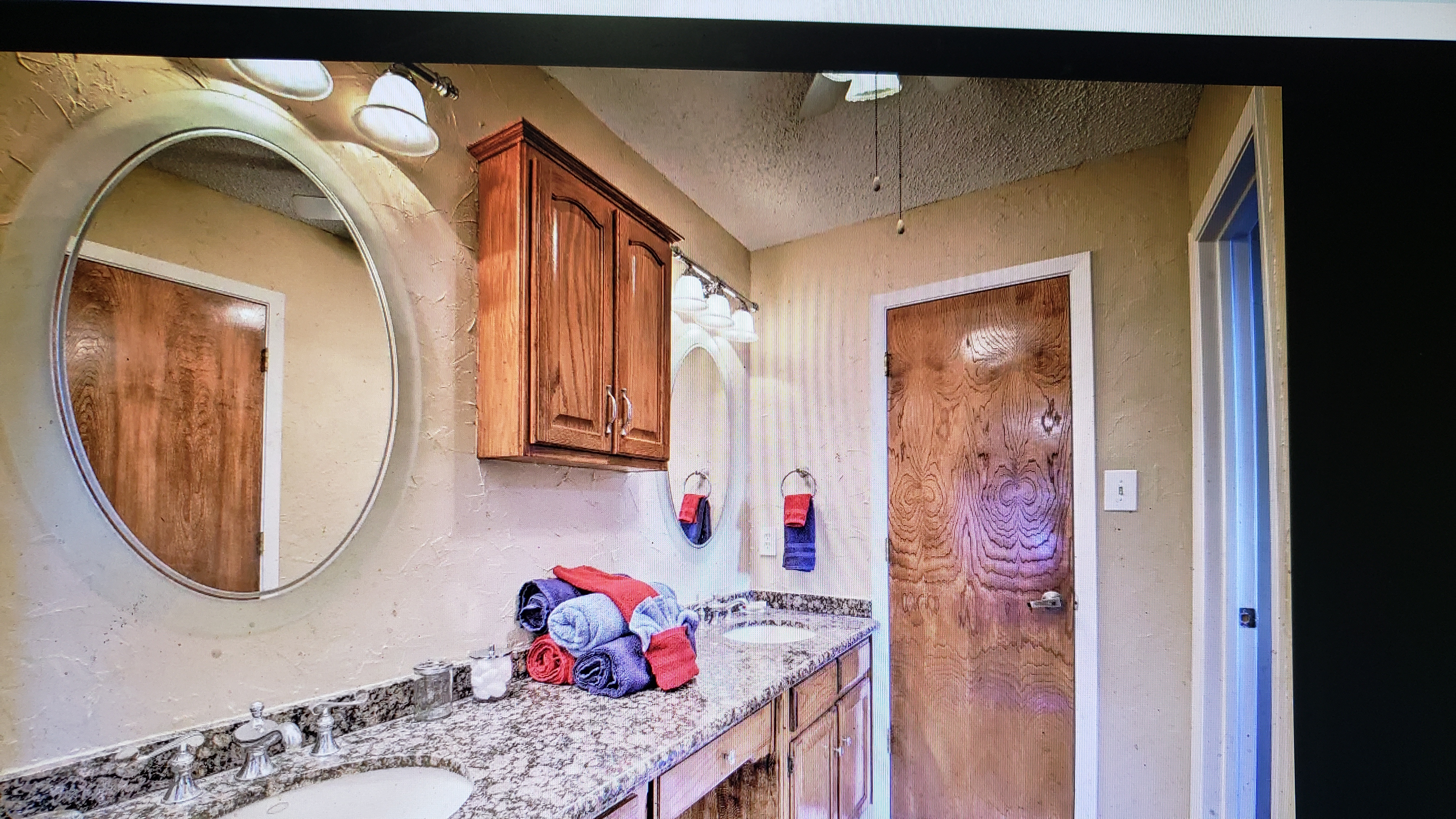 Beautiful Custom North Bedford Home with Pool photo 4