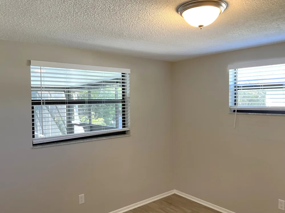 Comfortable 2 Bed, 2 Bath Home with pool photo 4