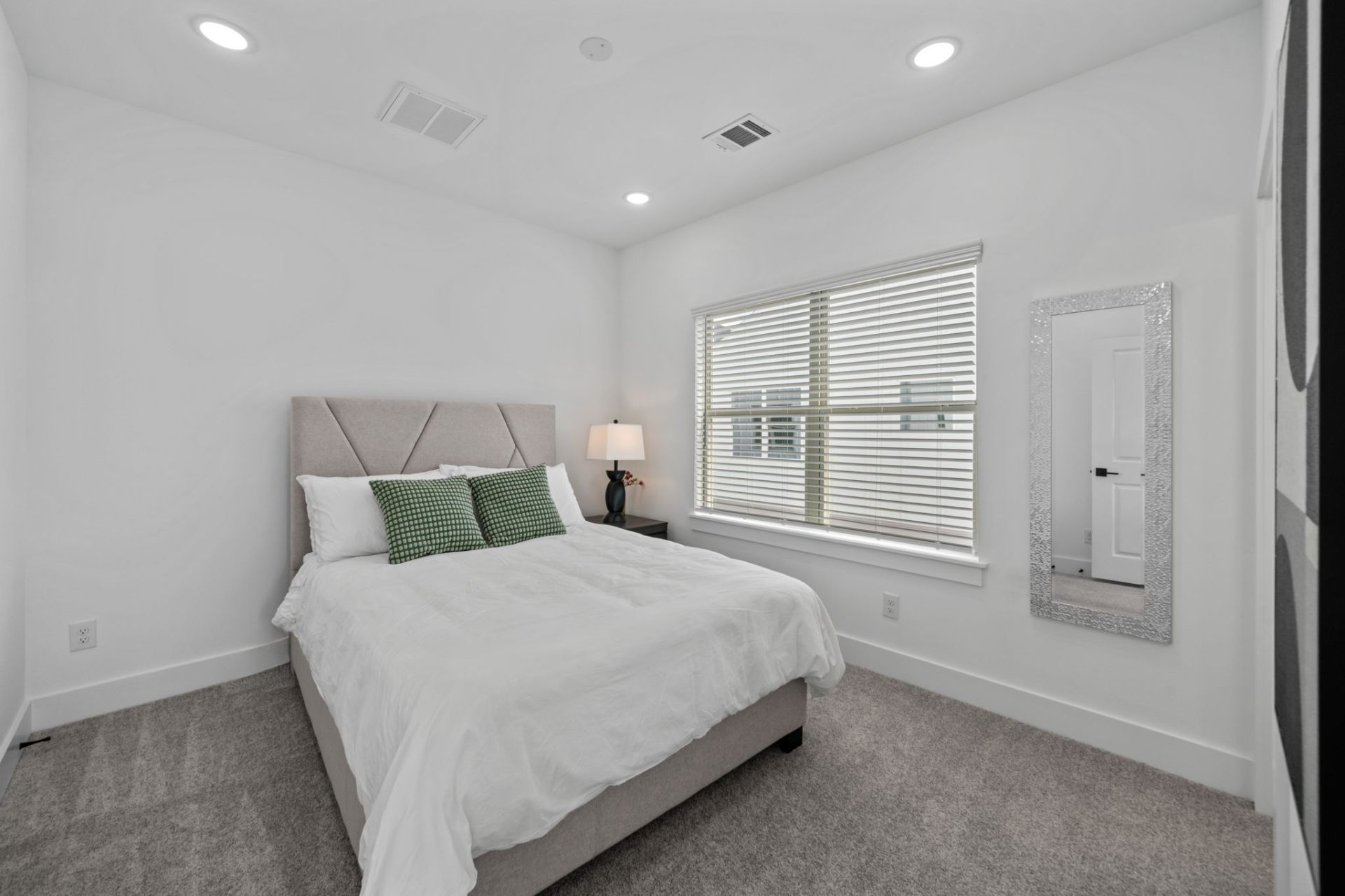 Stylish Downtown Houston Townhome w/ Rooftop  photo 2