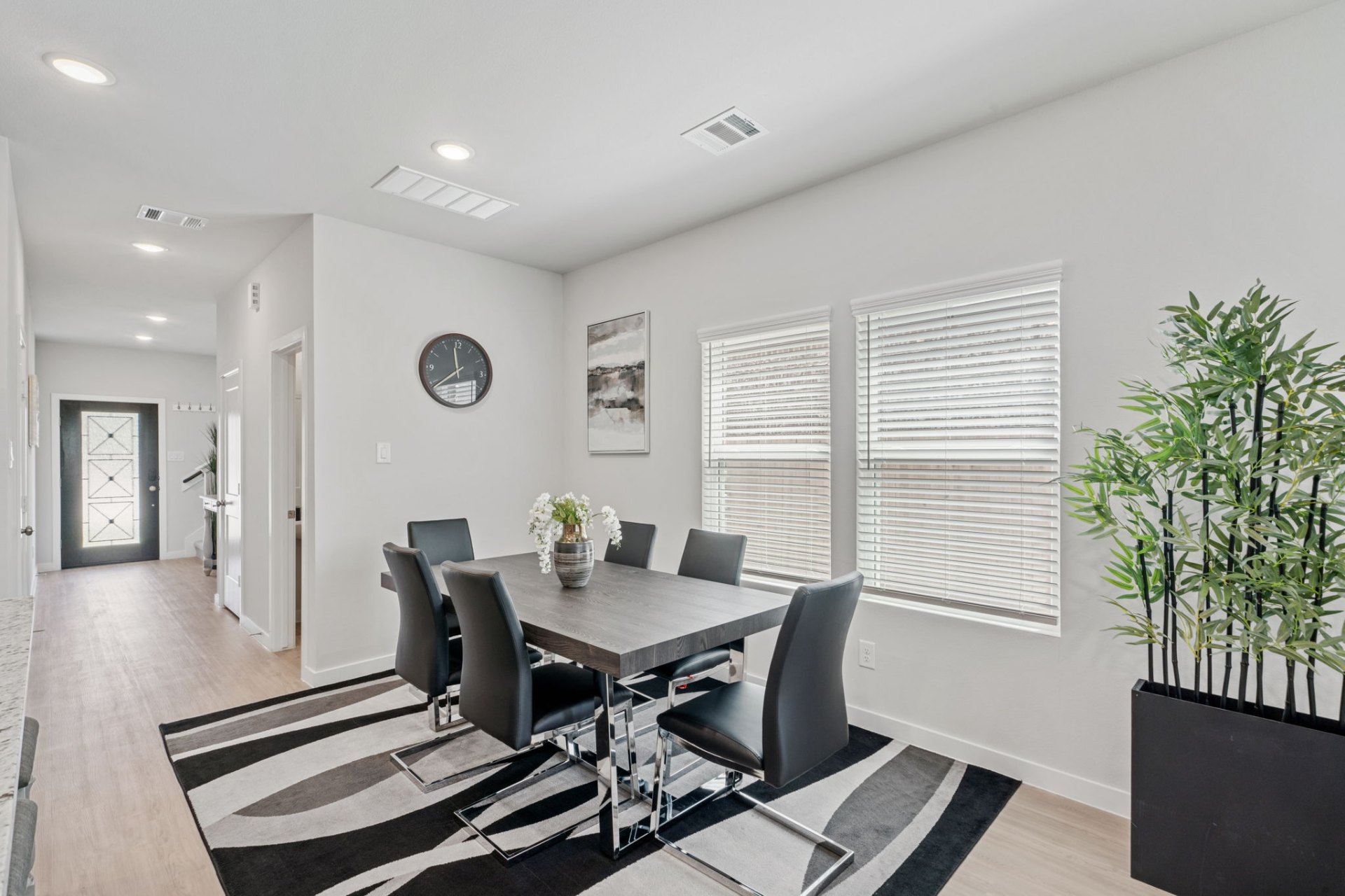 Modern 4BR Home w/ Backyard & Garage  photo 3