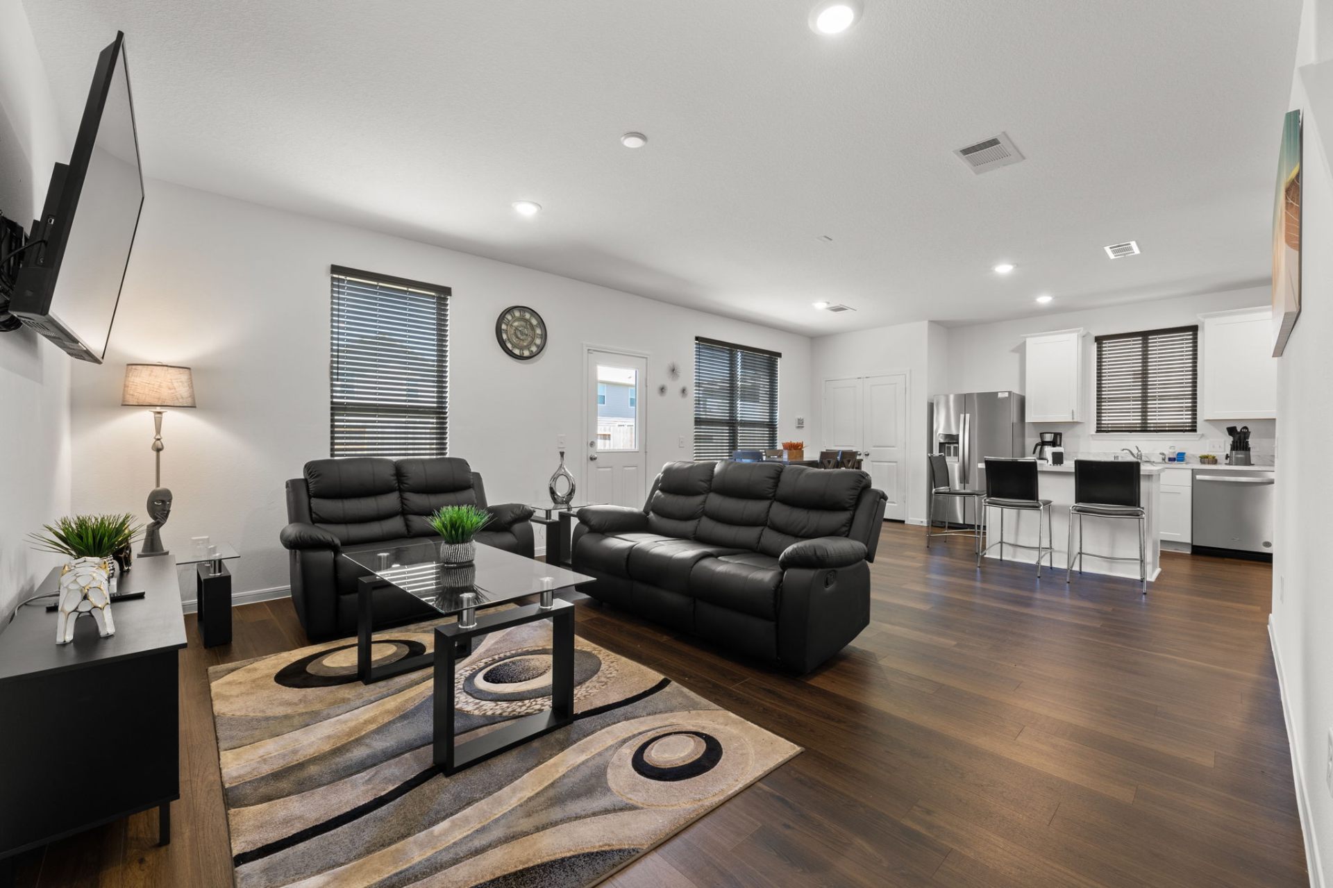 Spacious 4BR Home w/ Workspace & Security photo 2