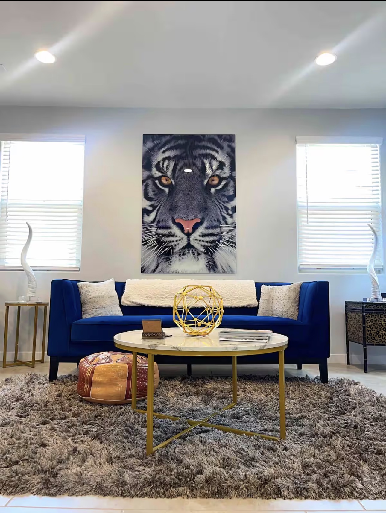 New 2023 Furnished 3BR Home Near Stadium, Hospital photo 2
