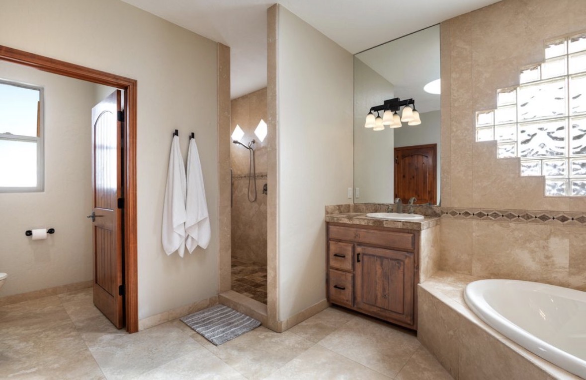 Beautiful Placitas Home photo 2