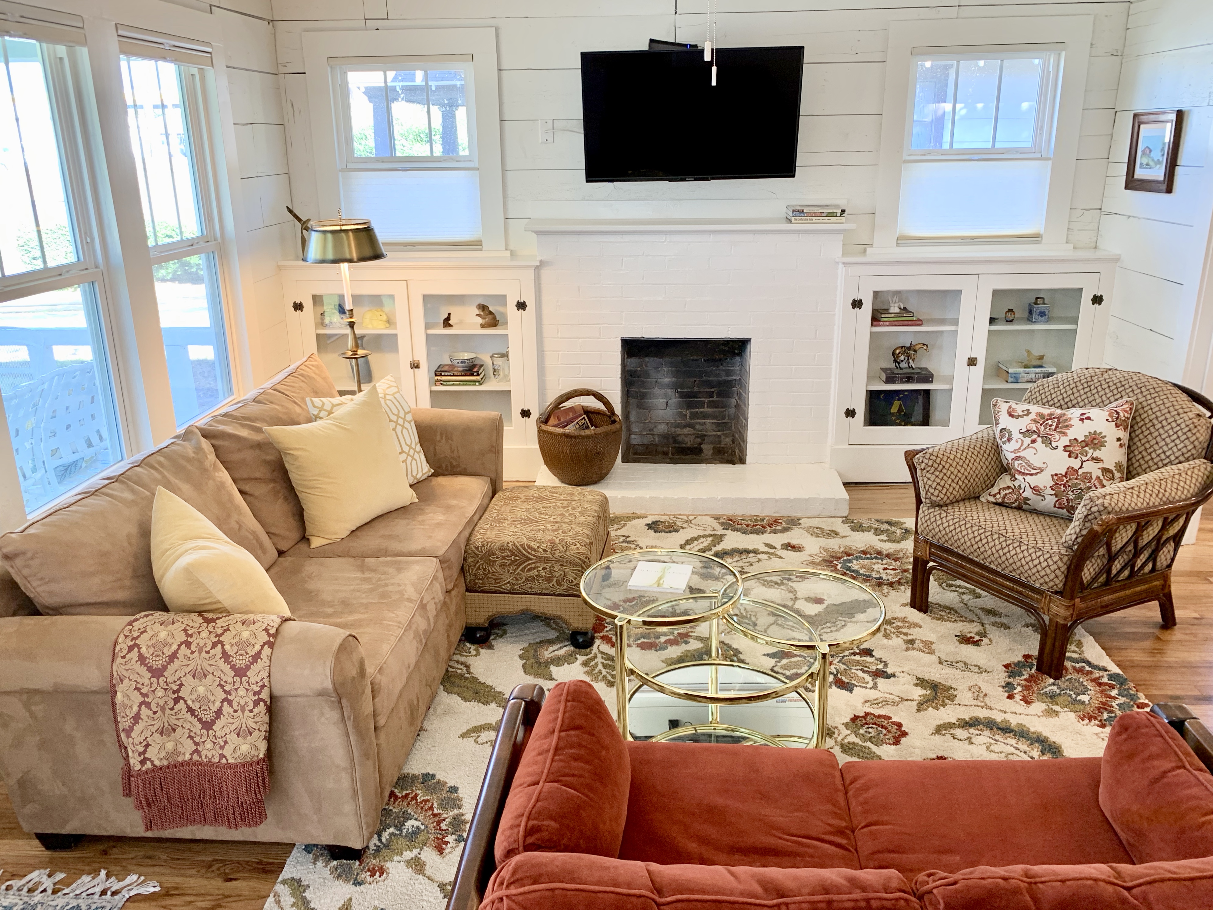 Historic Shiplap Cottage | 1 Mile from Denton Sq photo 3