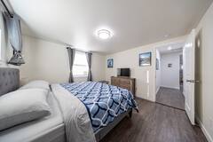 New Full Remodel furnished 3 bed,2 bath photo 5