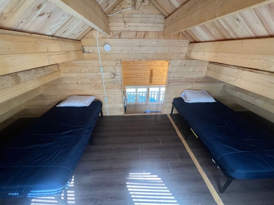 Muskoka Beachside Cottage –3BR photo 4