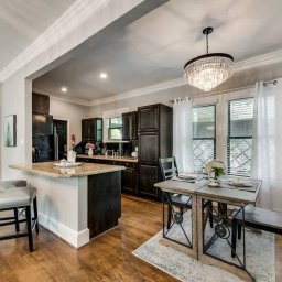 Spacious 1BR Getaway in Historic Dallas photo 2