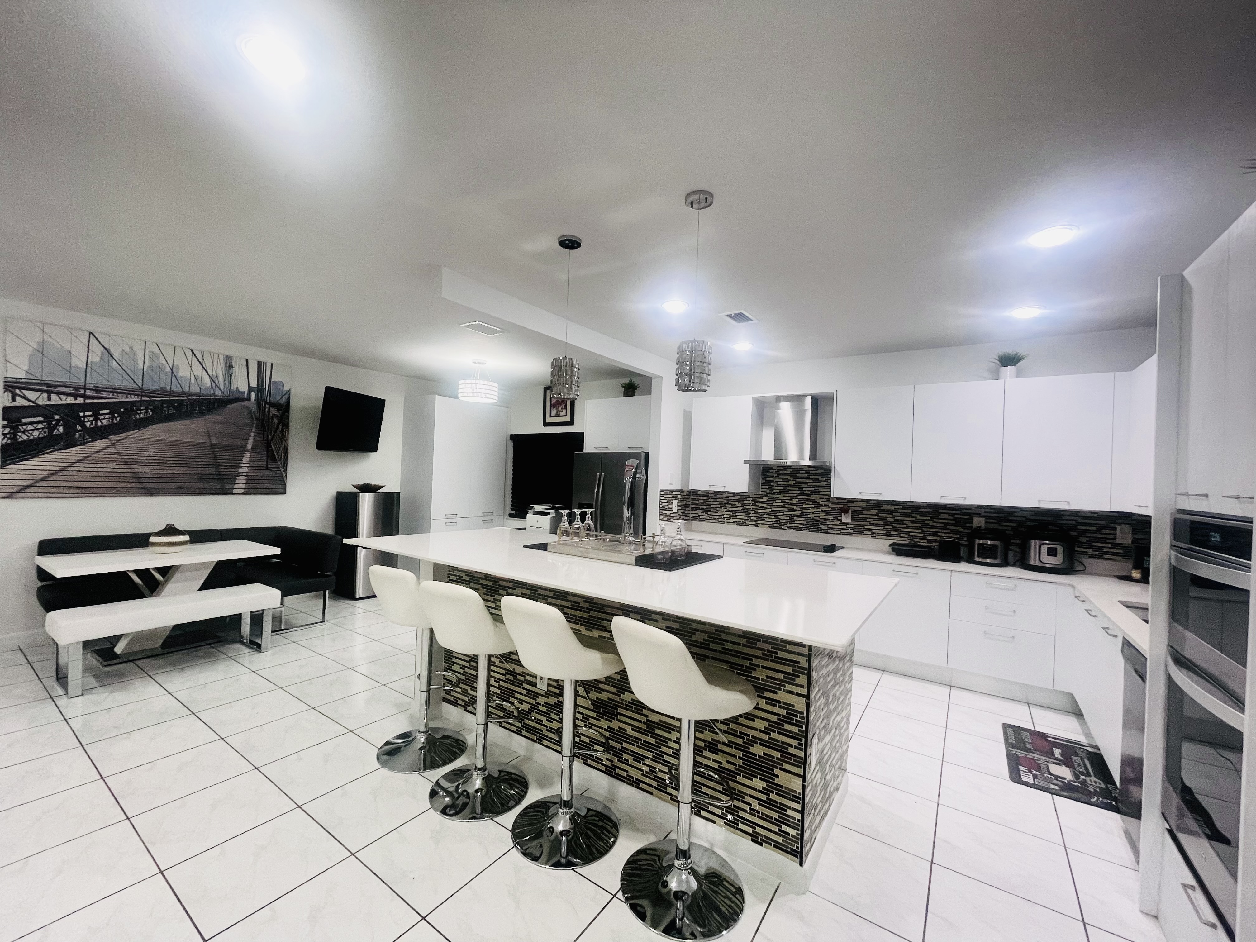 Luxury Miami Home with  Private Pool, 3BR photo 3