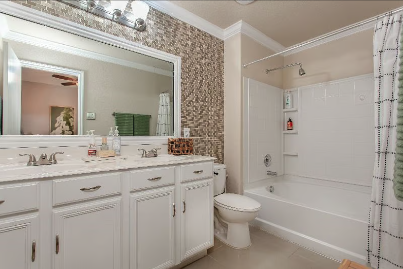 3BR2BA 1Story 1 Mile to Medical City/LP288Shopping photo 5