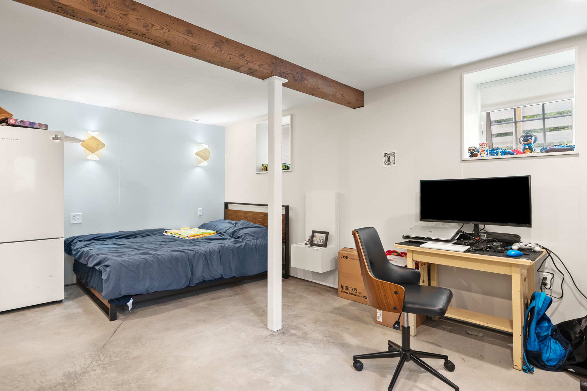 Studio in modern Lexington home photo 2