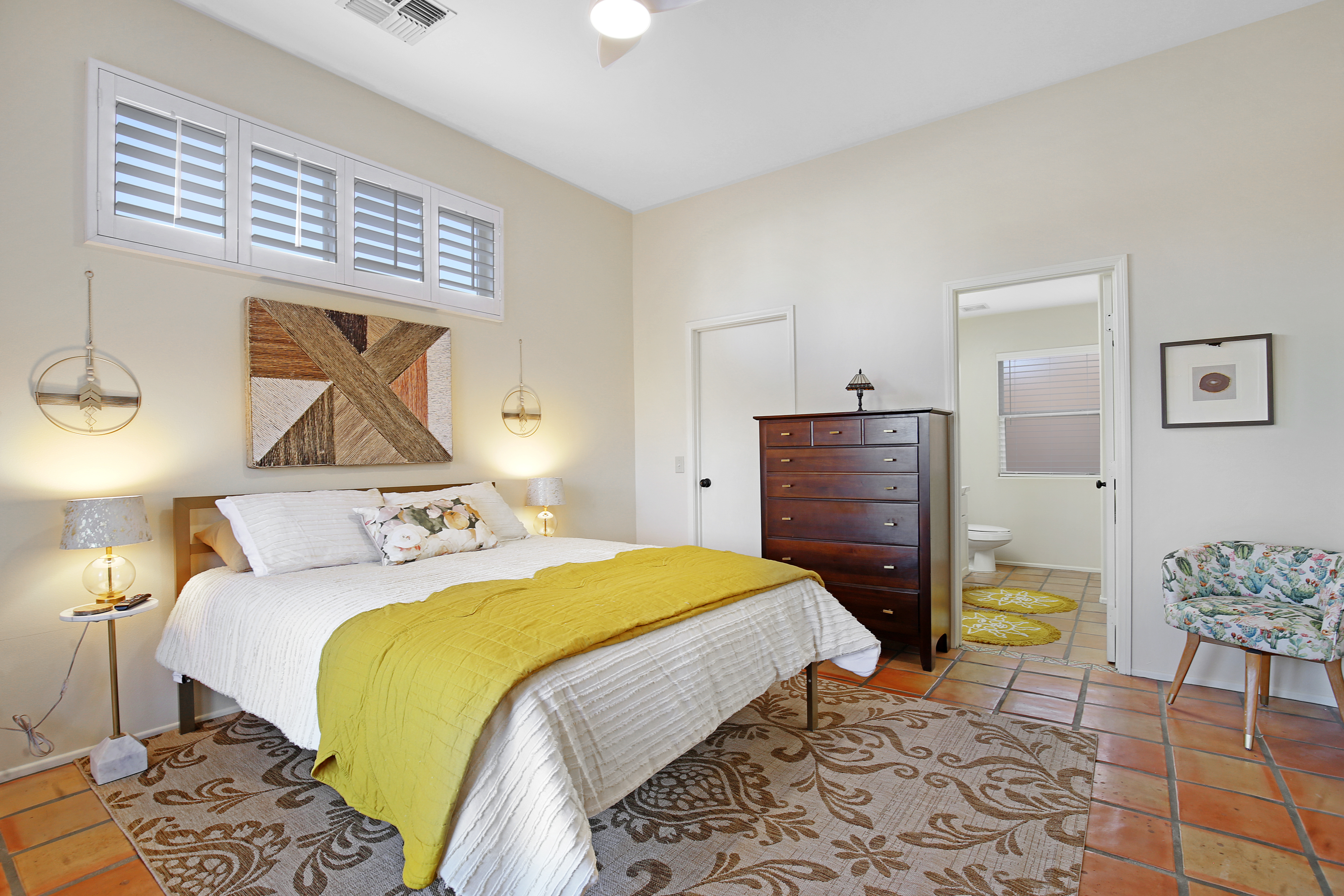 Relaxed living with Mountain View’s, pool & spa photo 2