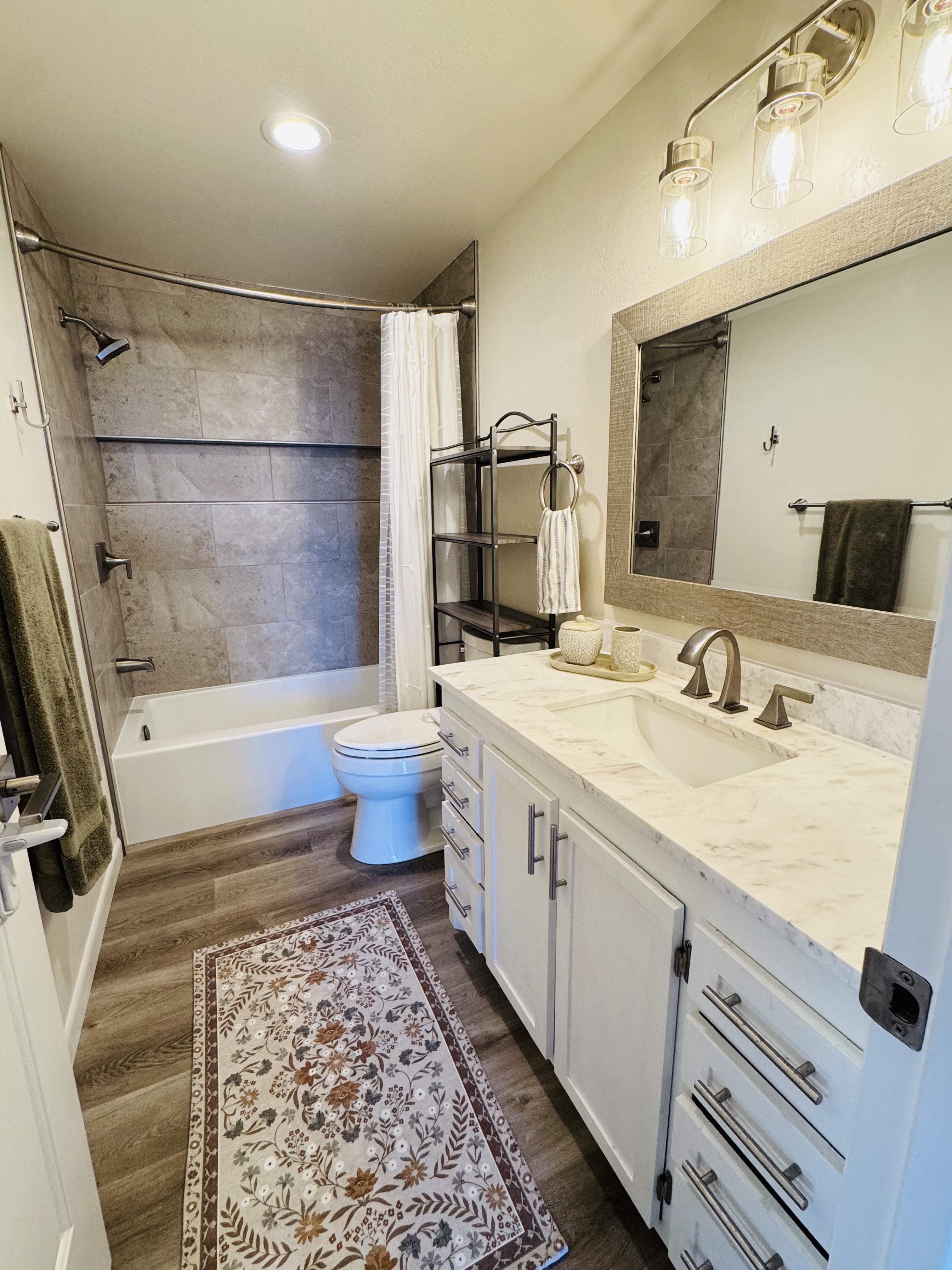 Unique 2BR/2BA Kona Suites photo 4