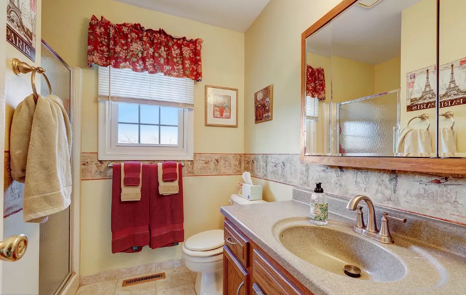 Furnished 3BR Executive Home | Quiet Cul-de-Sac photo 5