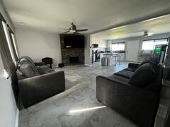 Comfortable 3BR Home w/ Hot Tub, EV Charging & Spa photo 2