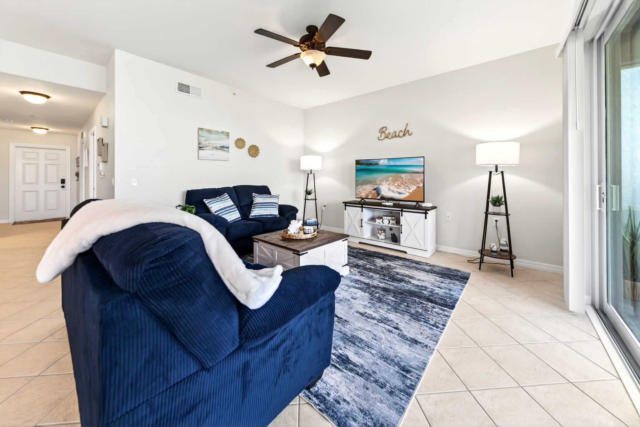Beautiful Condo in Ft. Myers close to beach photo 3