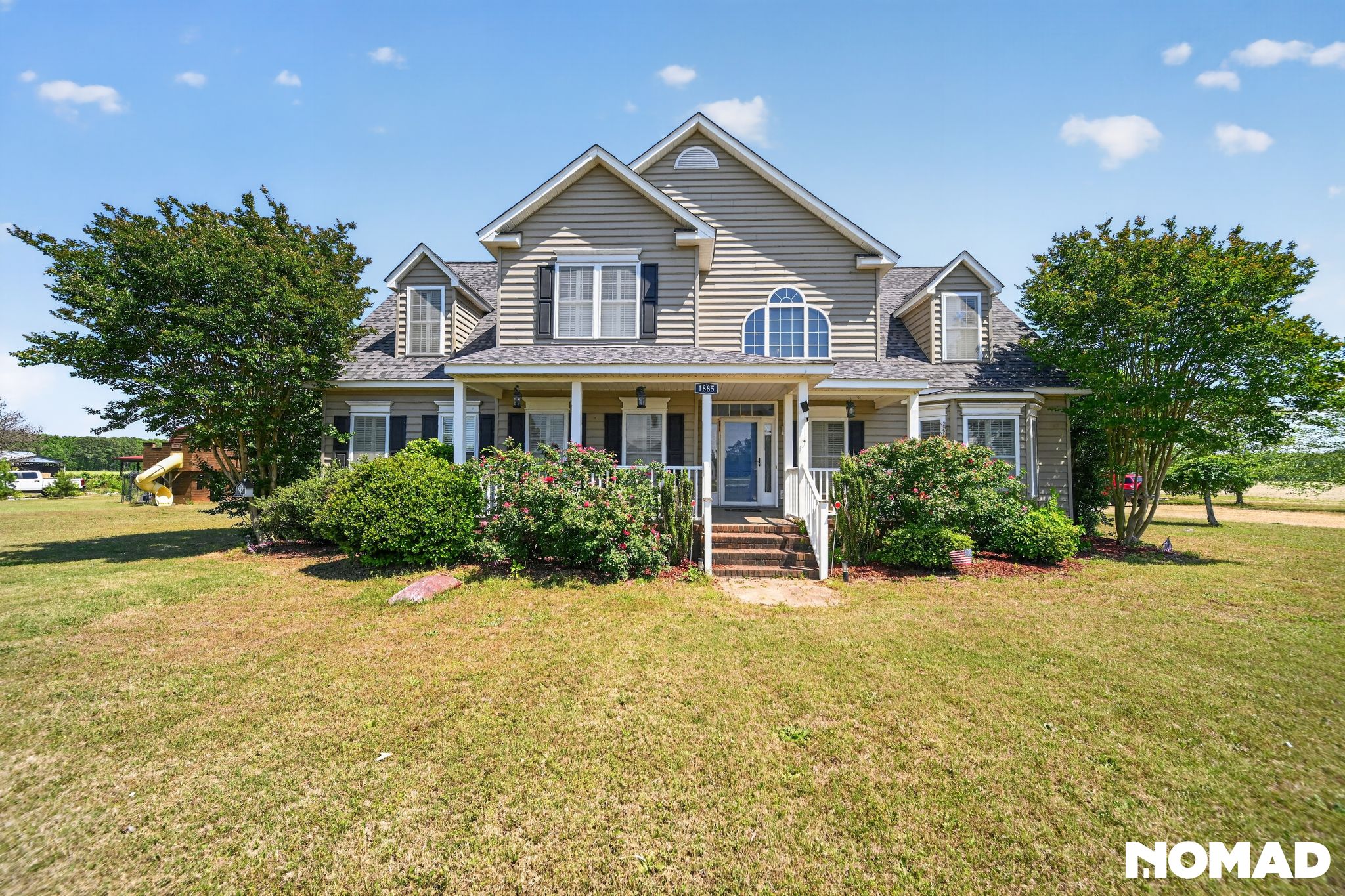 Spacious Country Living photo 2