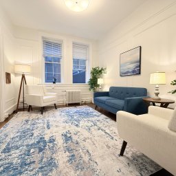 New Haven Room | Downtown | Walk to Yale photo 3