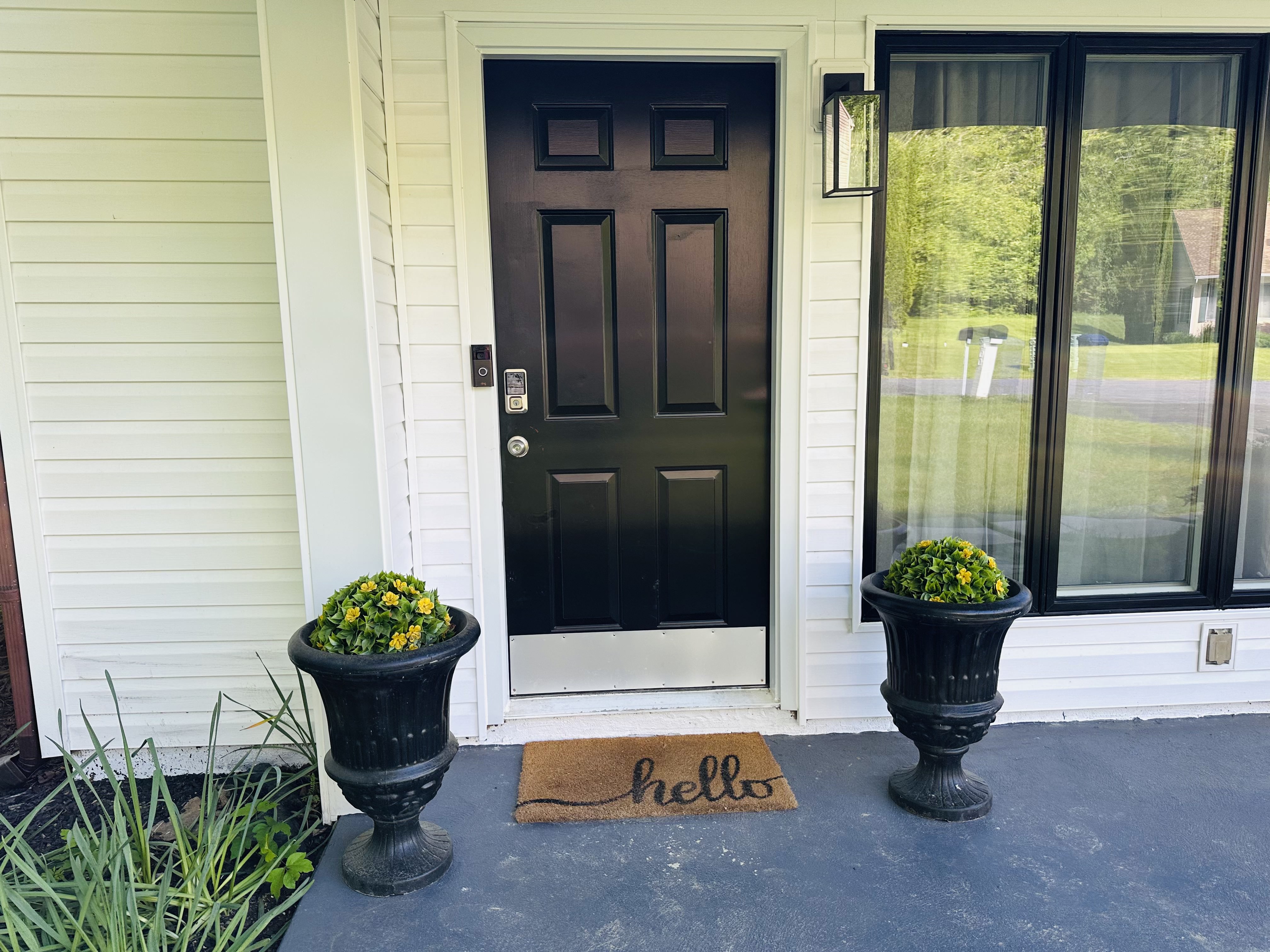 Charming 3-bdrm Home in Downingtown - Pet Friendly photo 3