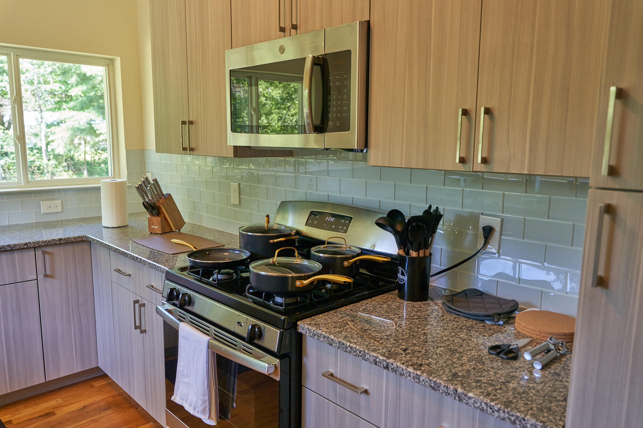 Cozy Huguenot Hideaway photo 4