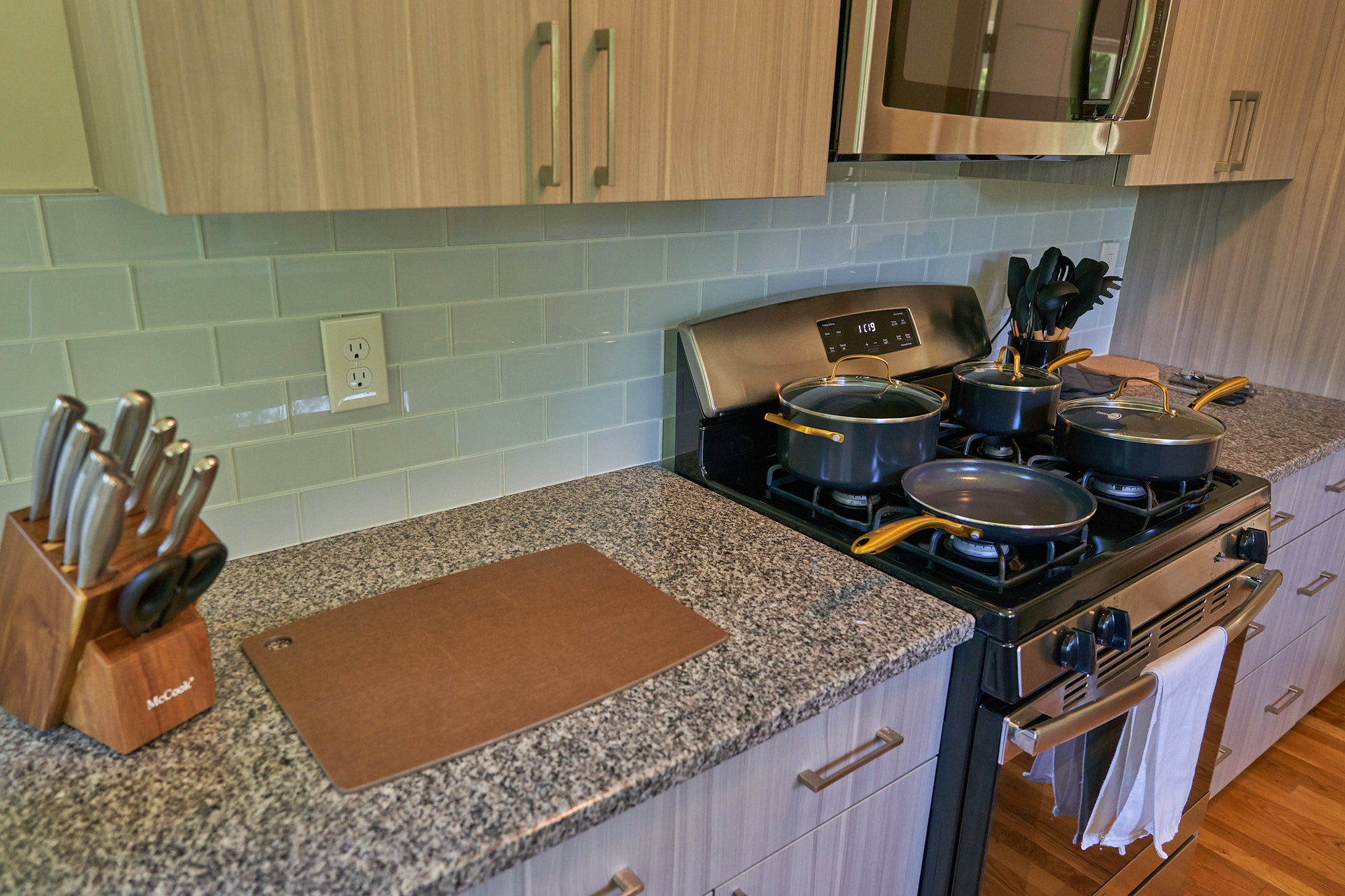 Cozy Huguenot Hideaway photo 5