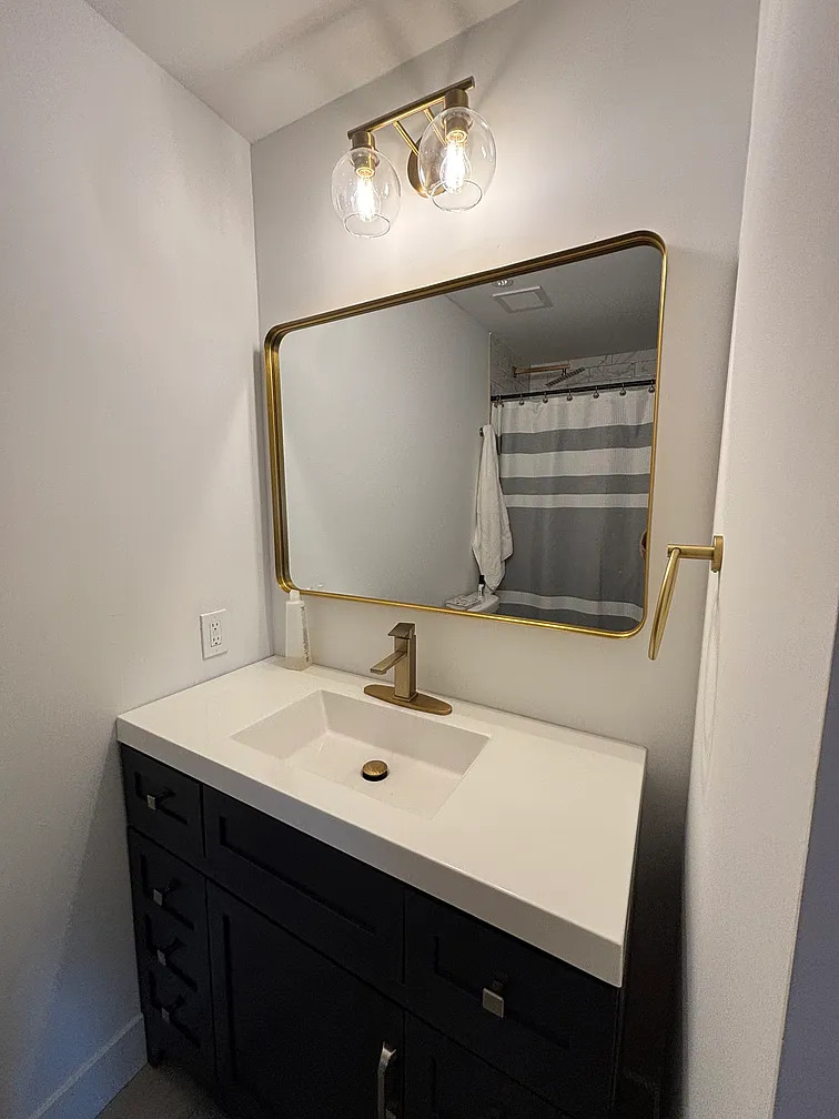 Charming 1Bed 1Bath Salt Lake City  photo 5