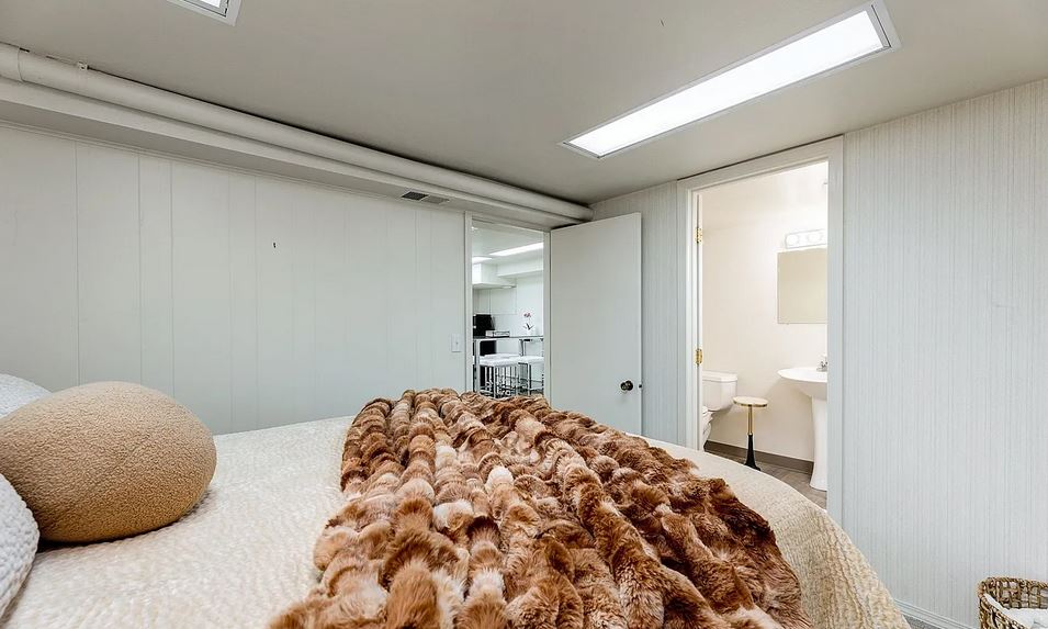  1Bed 2Bath Boise Home photo 3