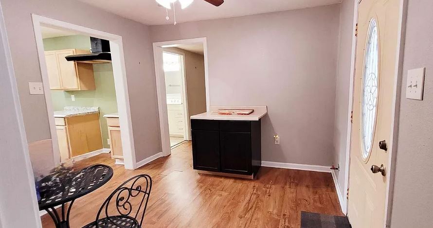 1Bed 1 Bath San Antonio photo 3