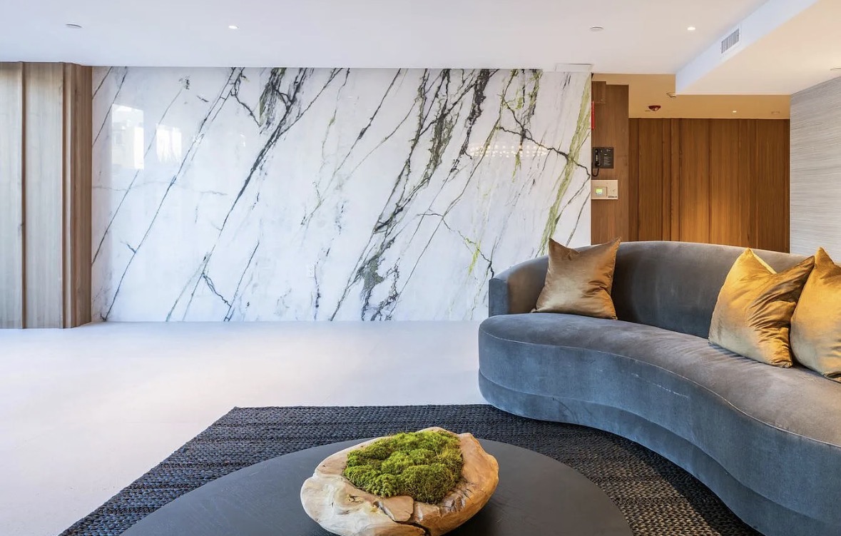 Super spacious 2-bed photo 4