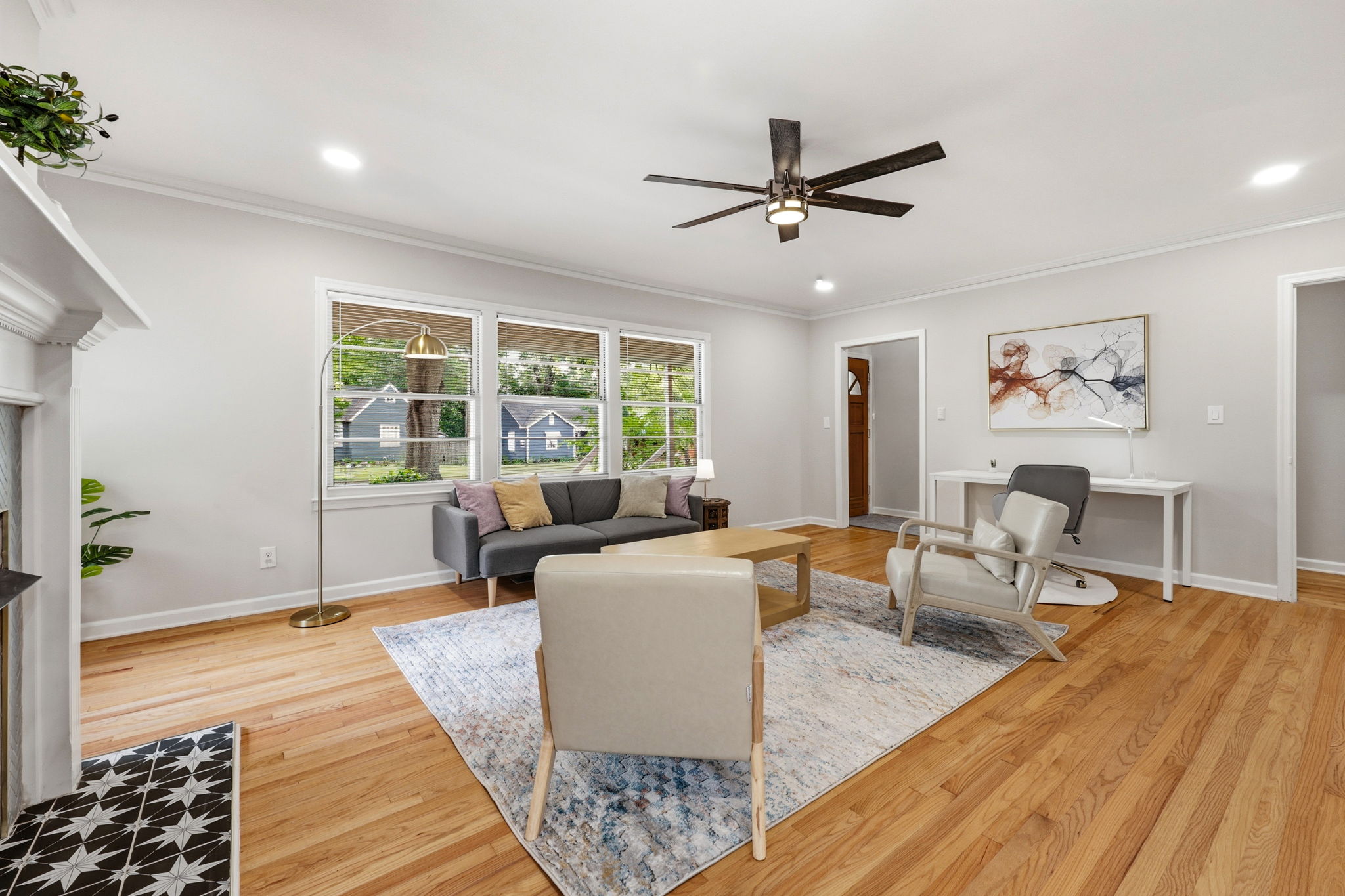 Charming, quiet 3BR, 2BA Single-Story Home  photo 4