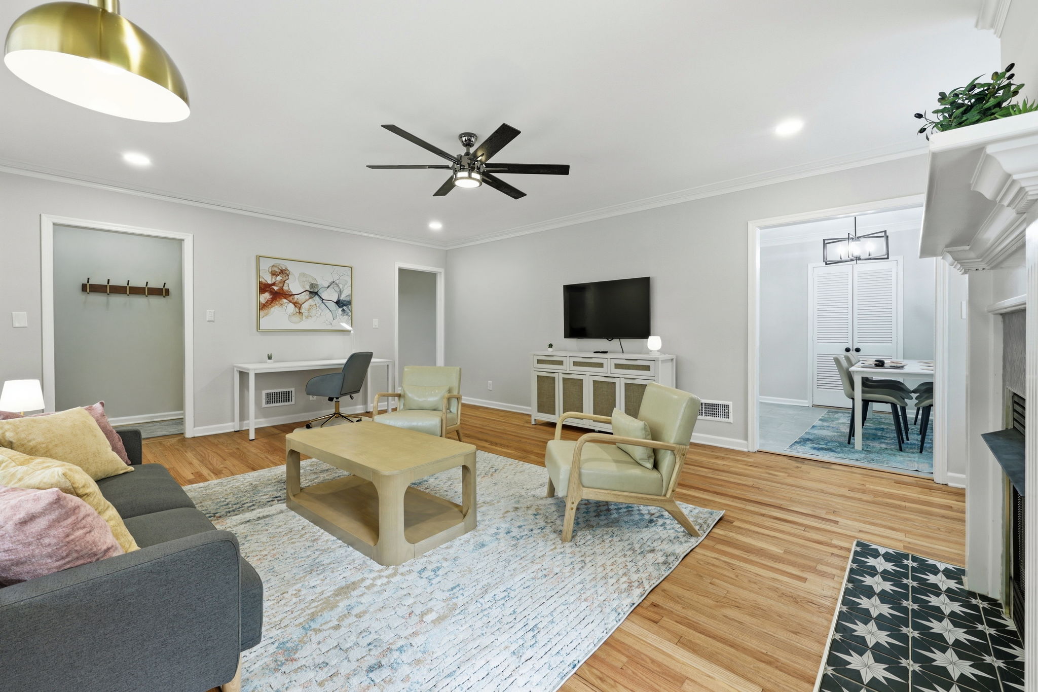 Charming, quiet 3BR, 2BA Single-Story Home  photo 5