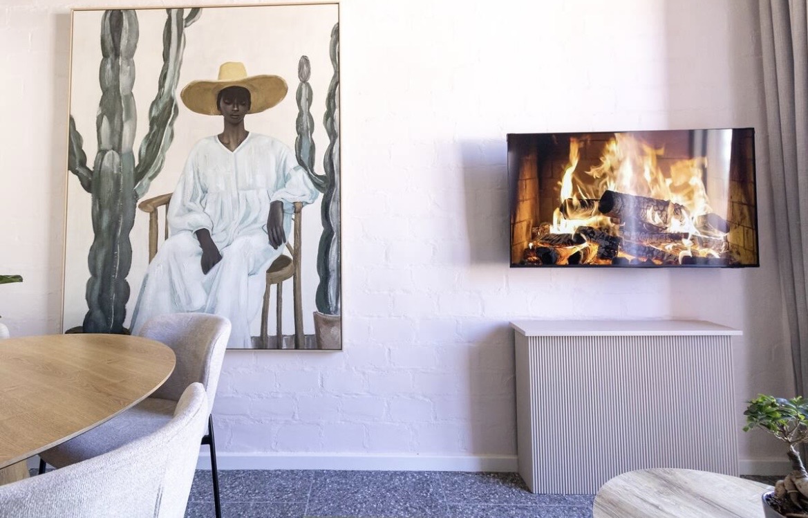 Serene Studio With Stunning Mountain Views photo 2