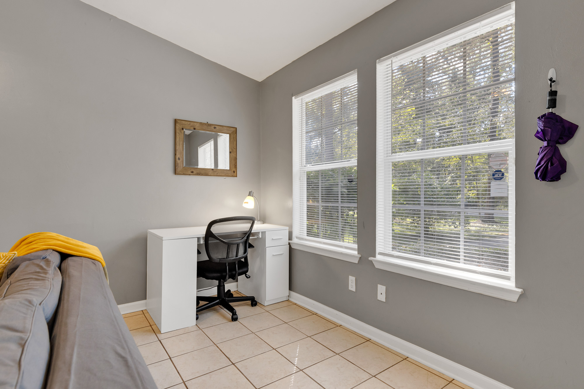Cozy Comfort and Central Cottage - 2 min to FSU photo 4